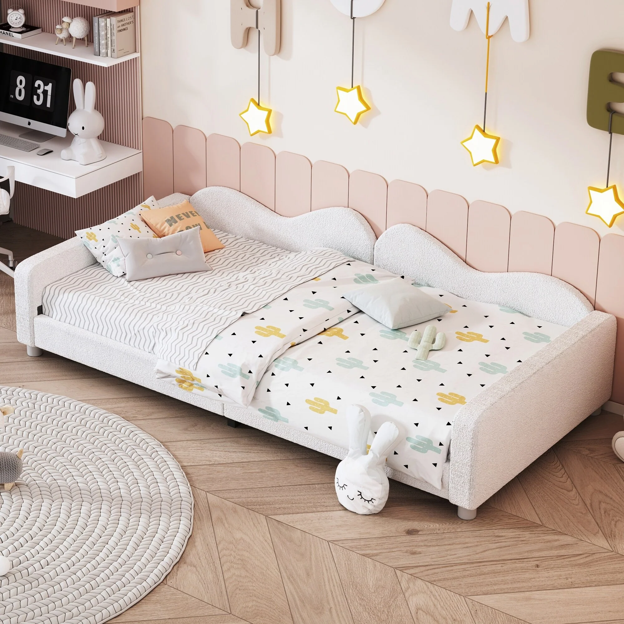 Twin size Upholstered Daybed