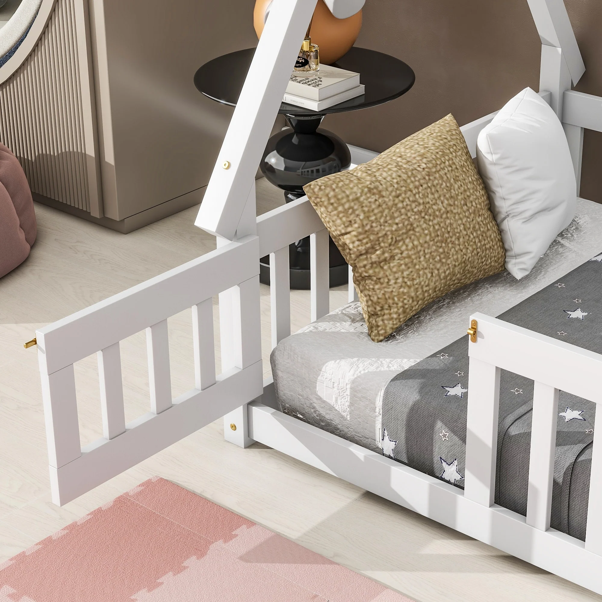 Tent-shaped Floor Bed