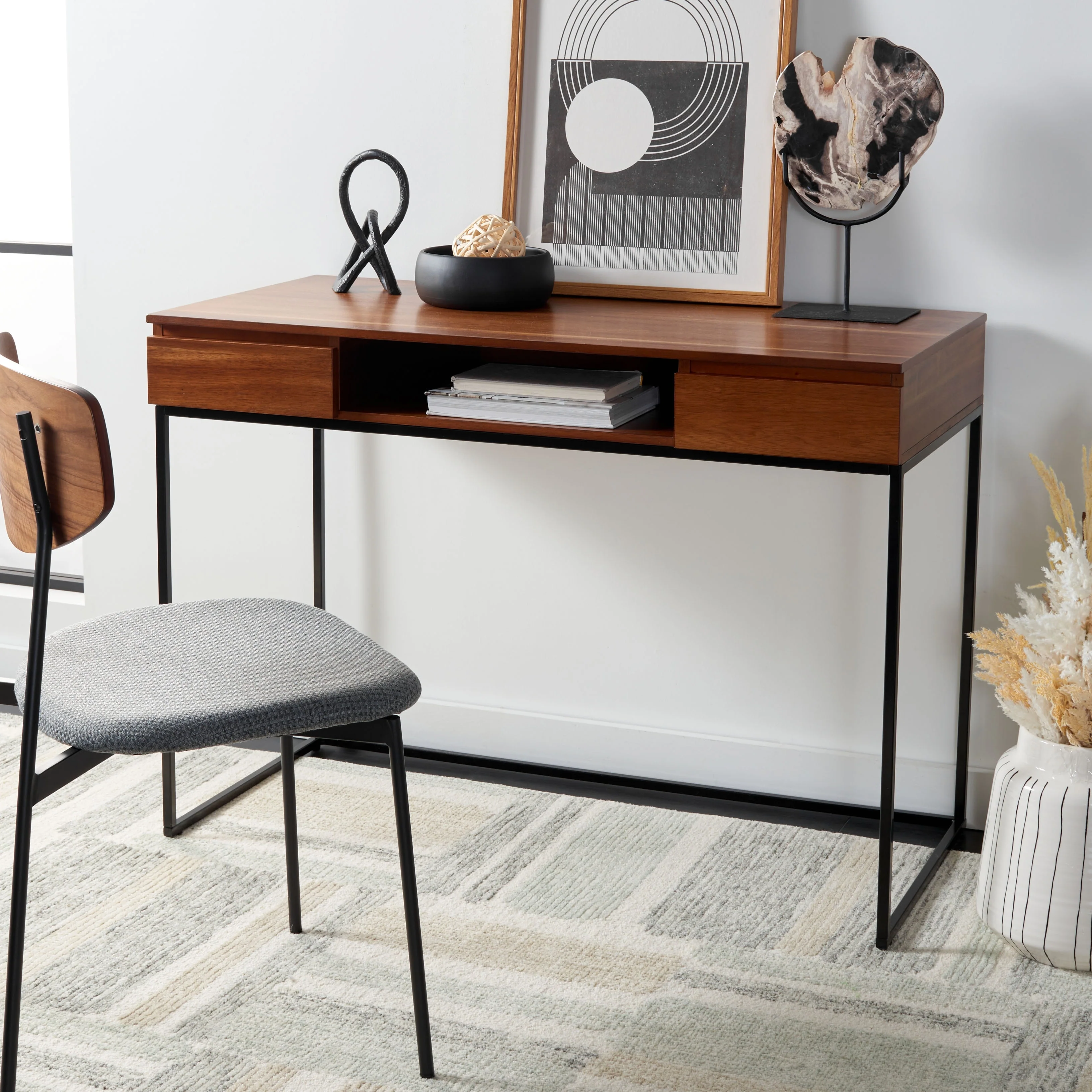 SAFAVIEH Tomasa Desk