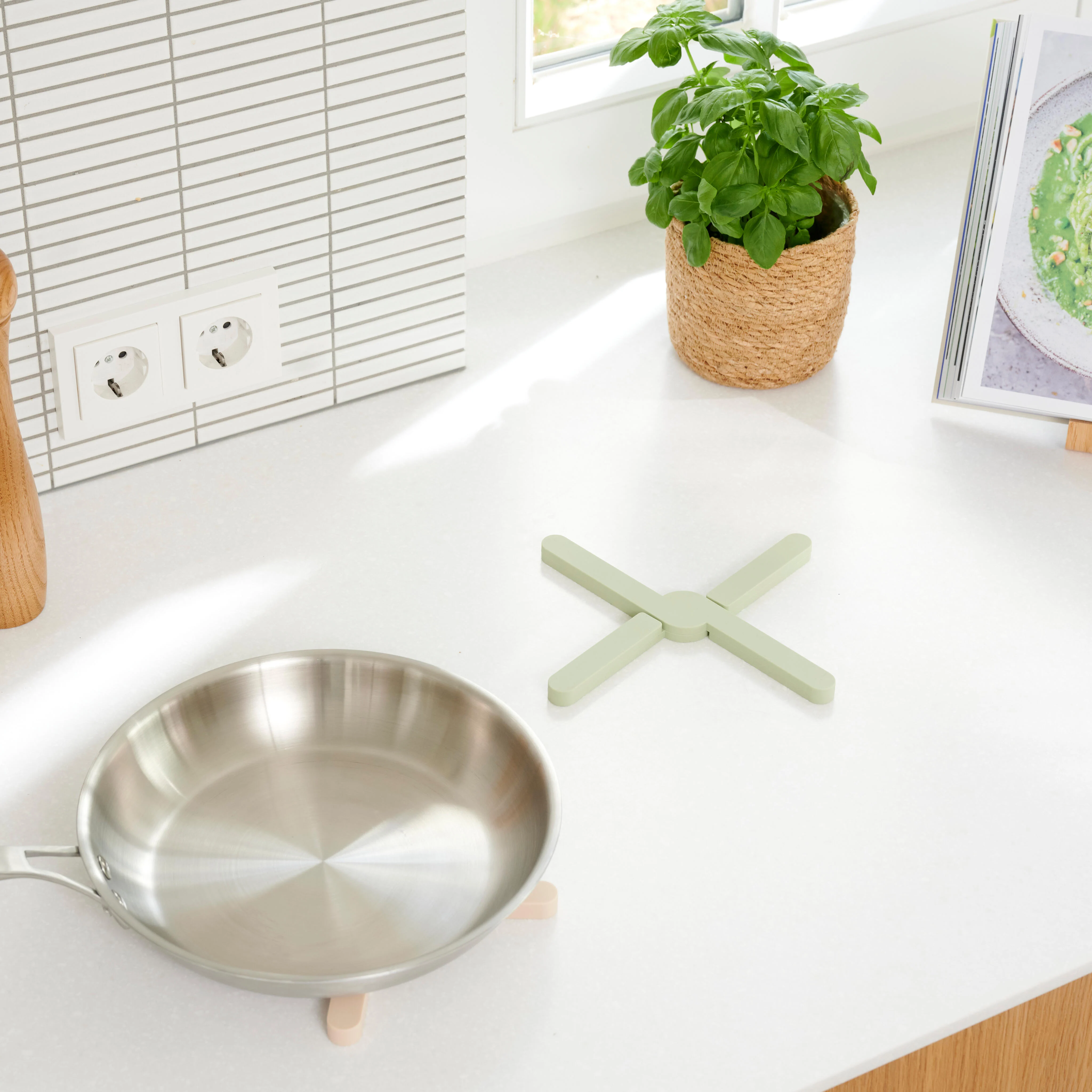 CUISINO Panonderzetter opvouwbaar muntB 3,5 x L 21,7 x D 1,1 cm