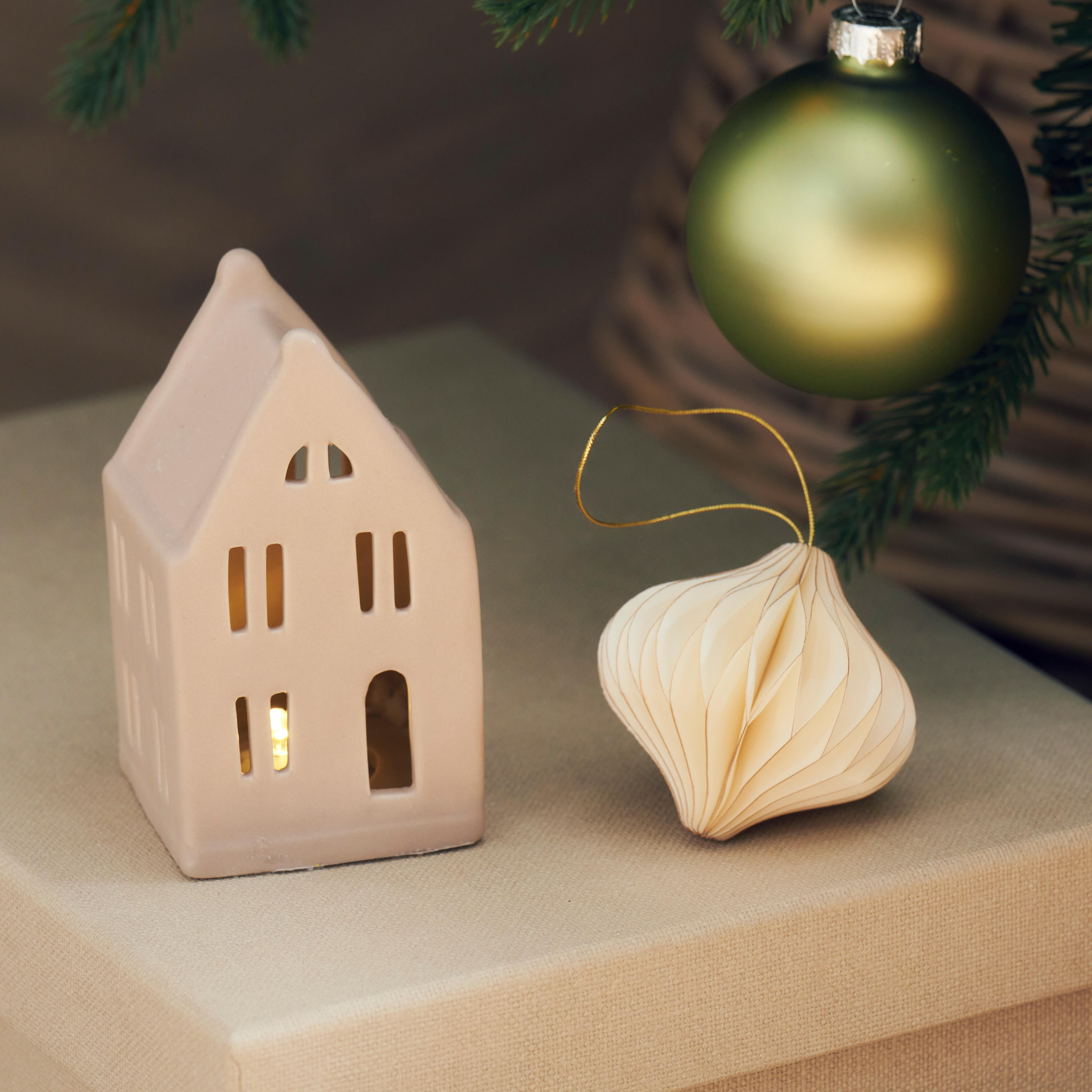 CASITA Deco met led beigeH 10 x B 5,5 x L 5,8 cm