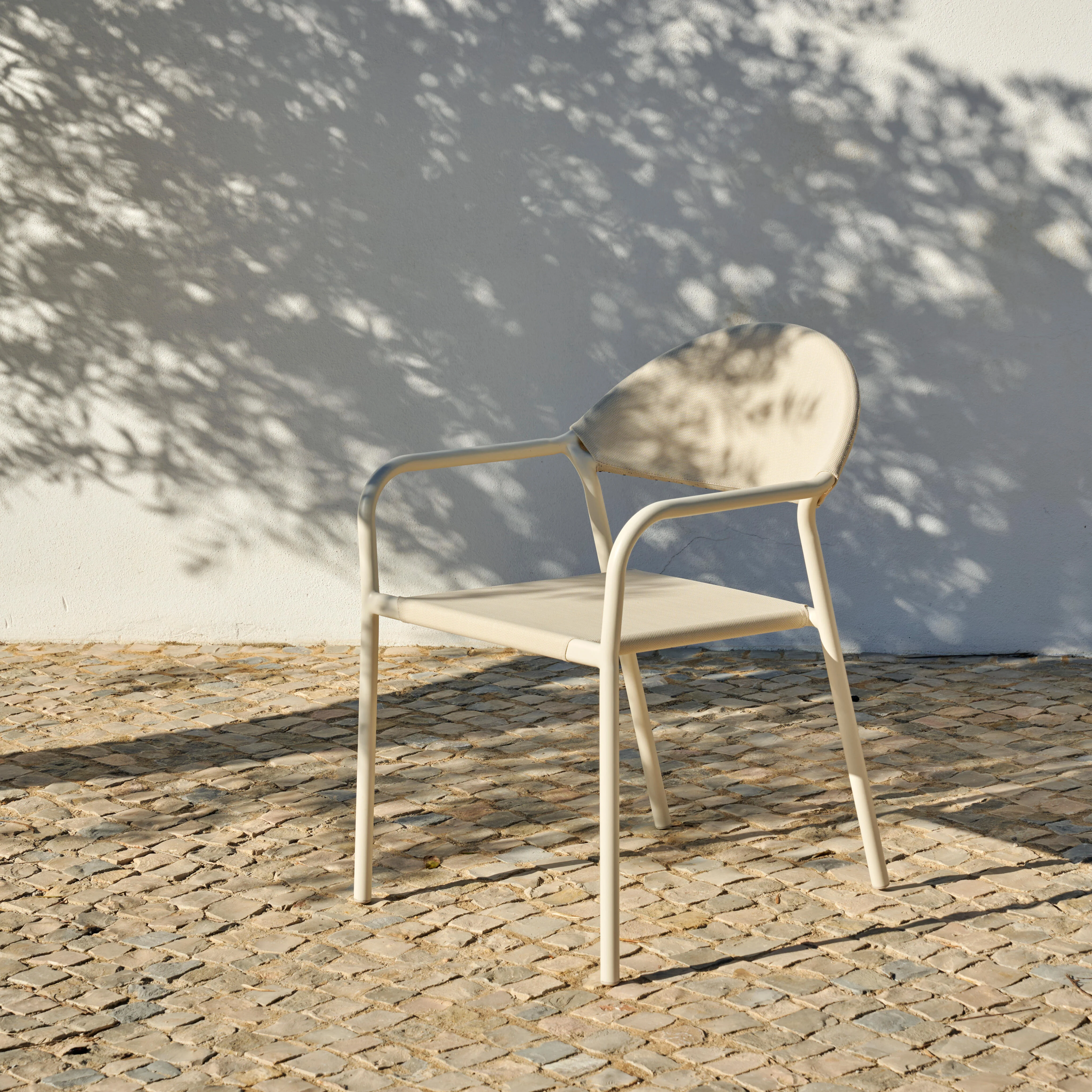 AZURO Stoel zandH 78 x B 63 x D 57 cm