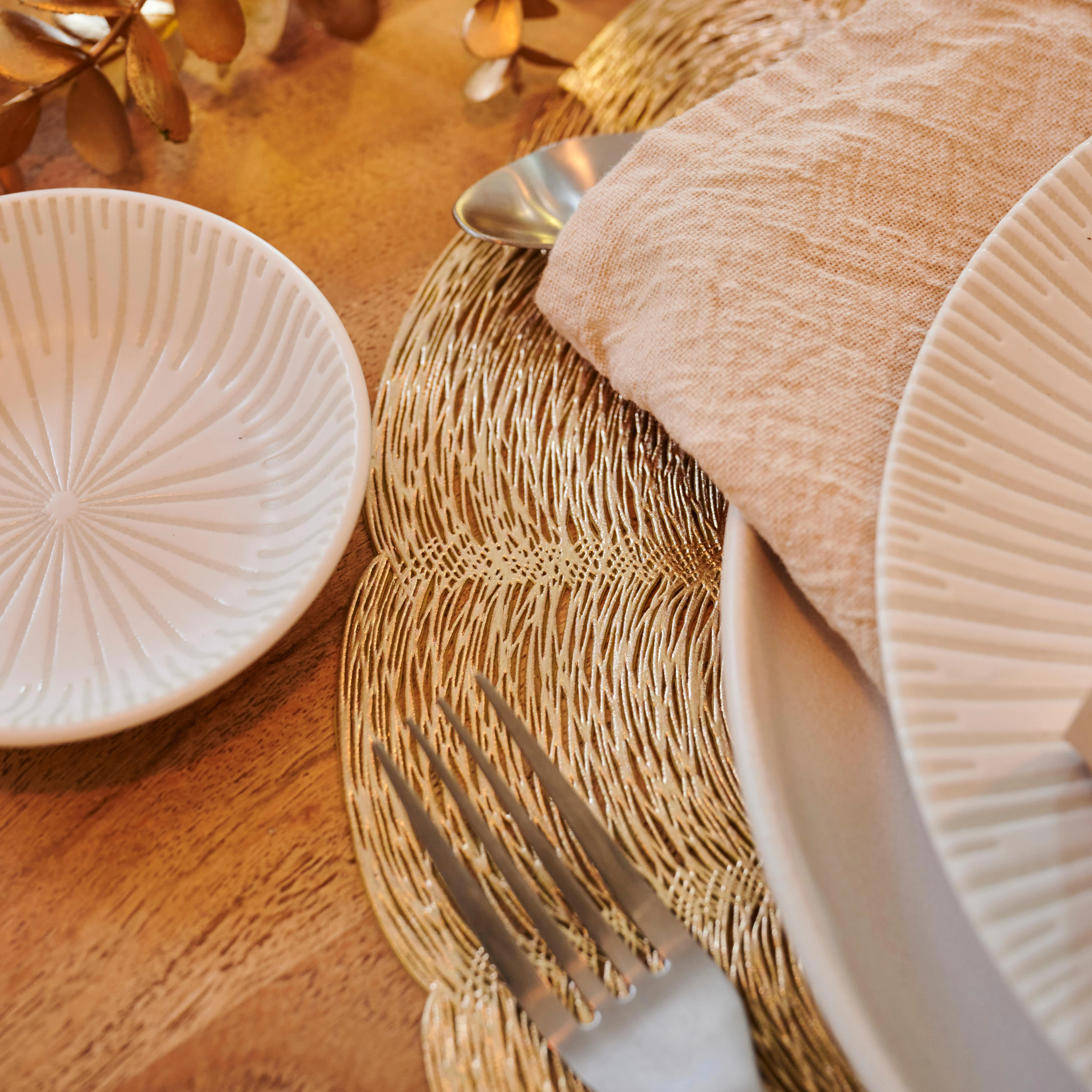 FLORA Placemat goudØ 38 cm