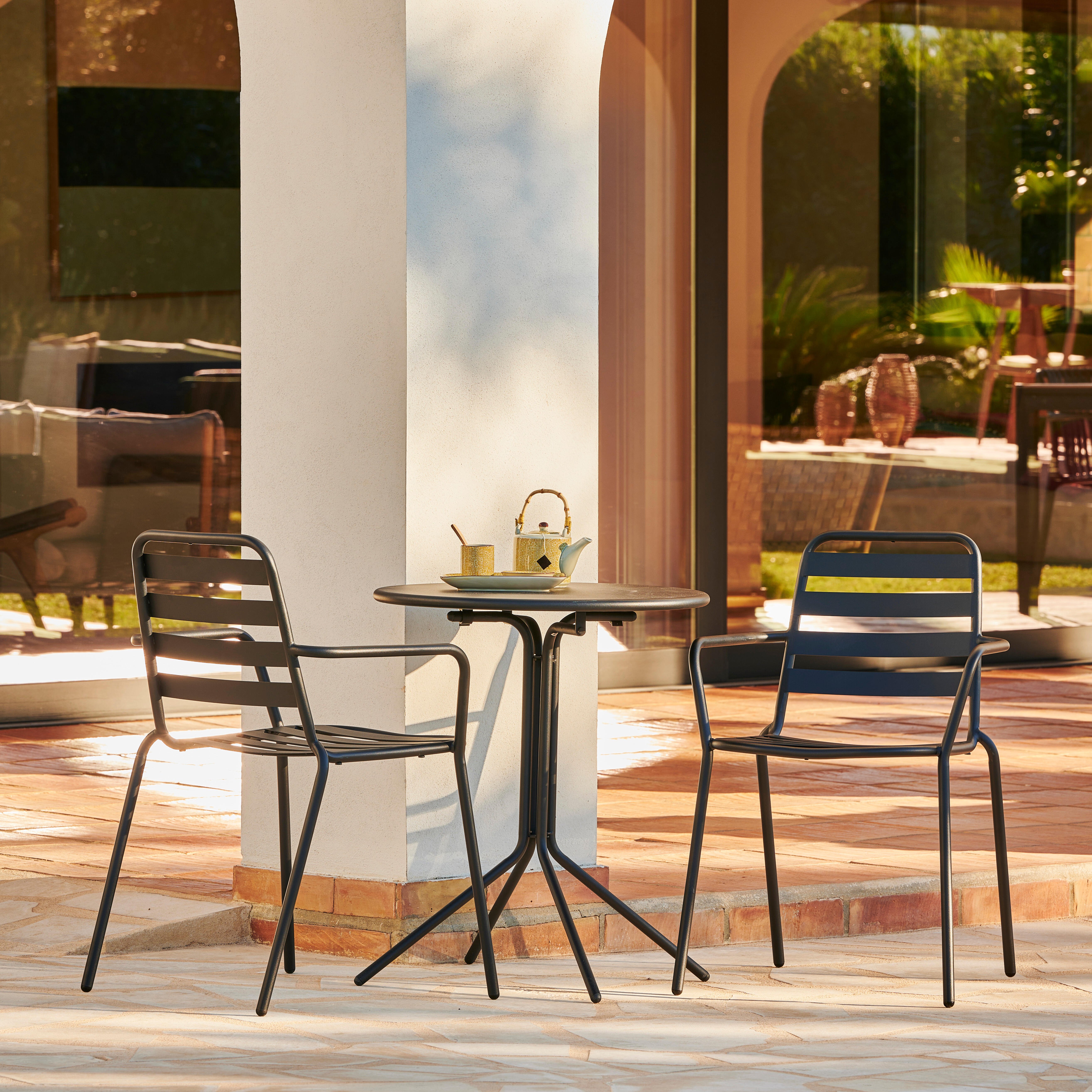 OLAV & LIVA Bistroset zwartH 70 cm - Ø 60 cm