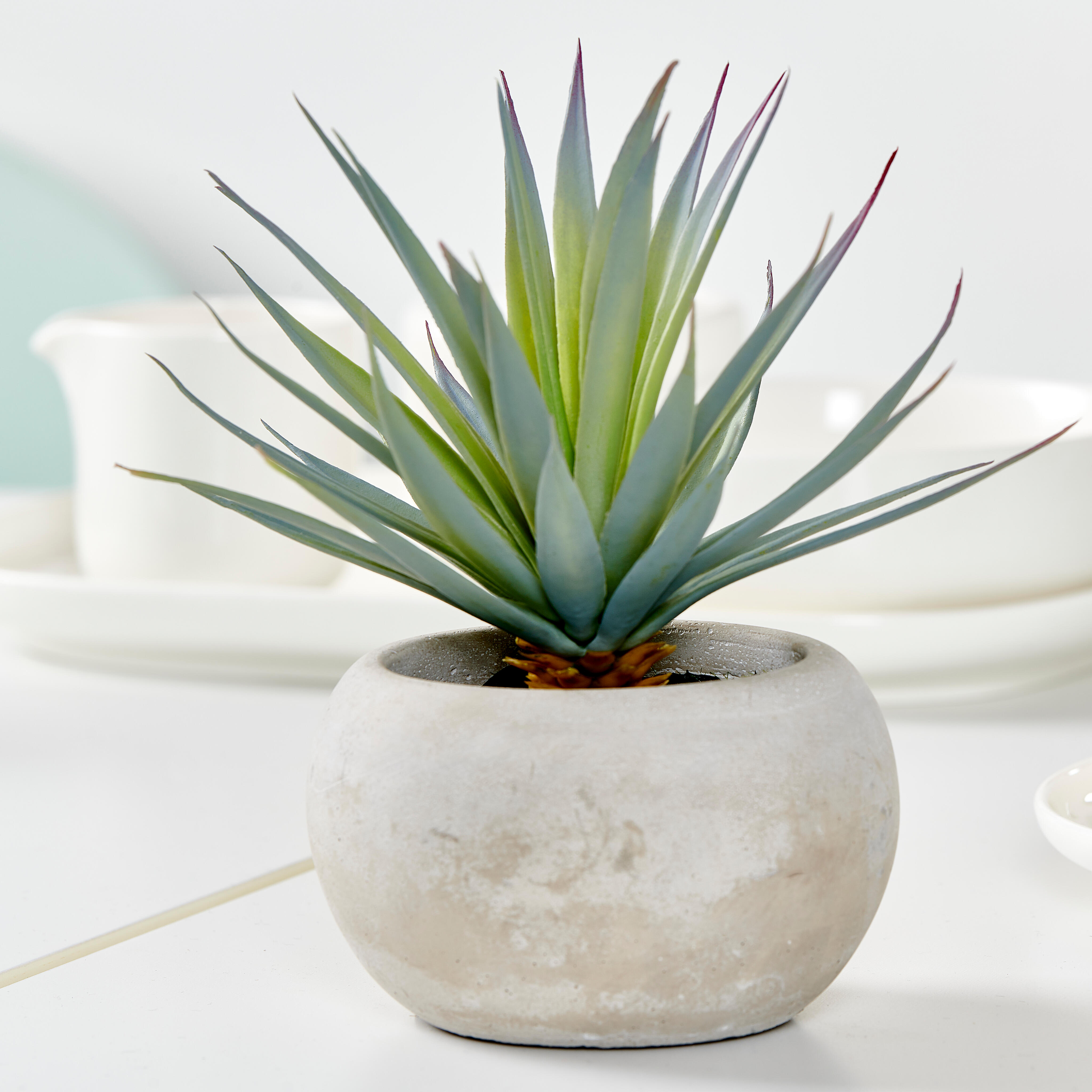 CEMENT Kunstvetplant in pot grijsH 18,5 cm - Ø 18 cm