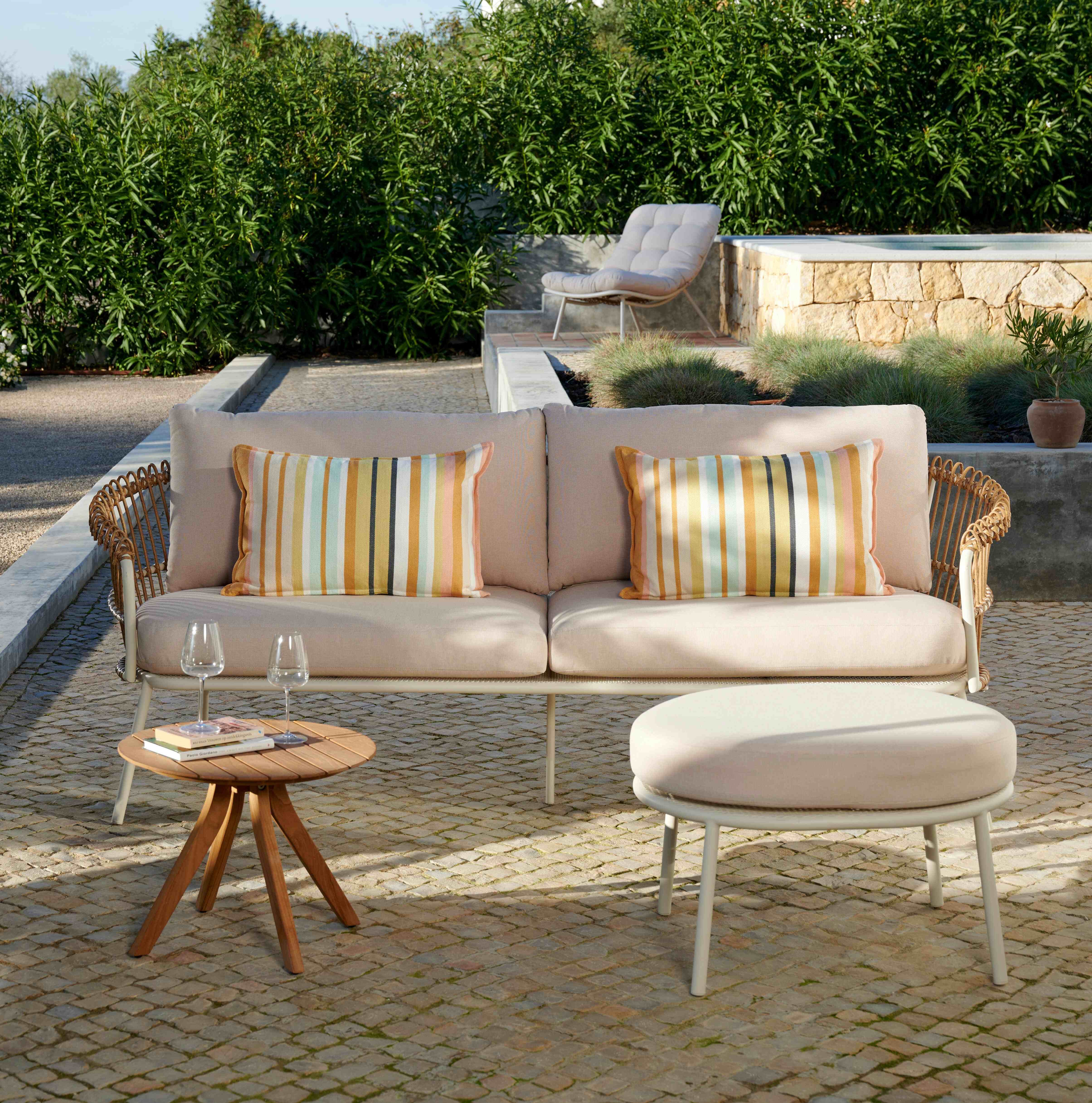 LARGOW & MARROW LoungesetLoungeset met loungetafel