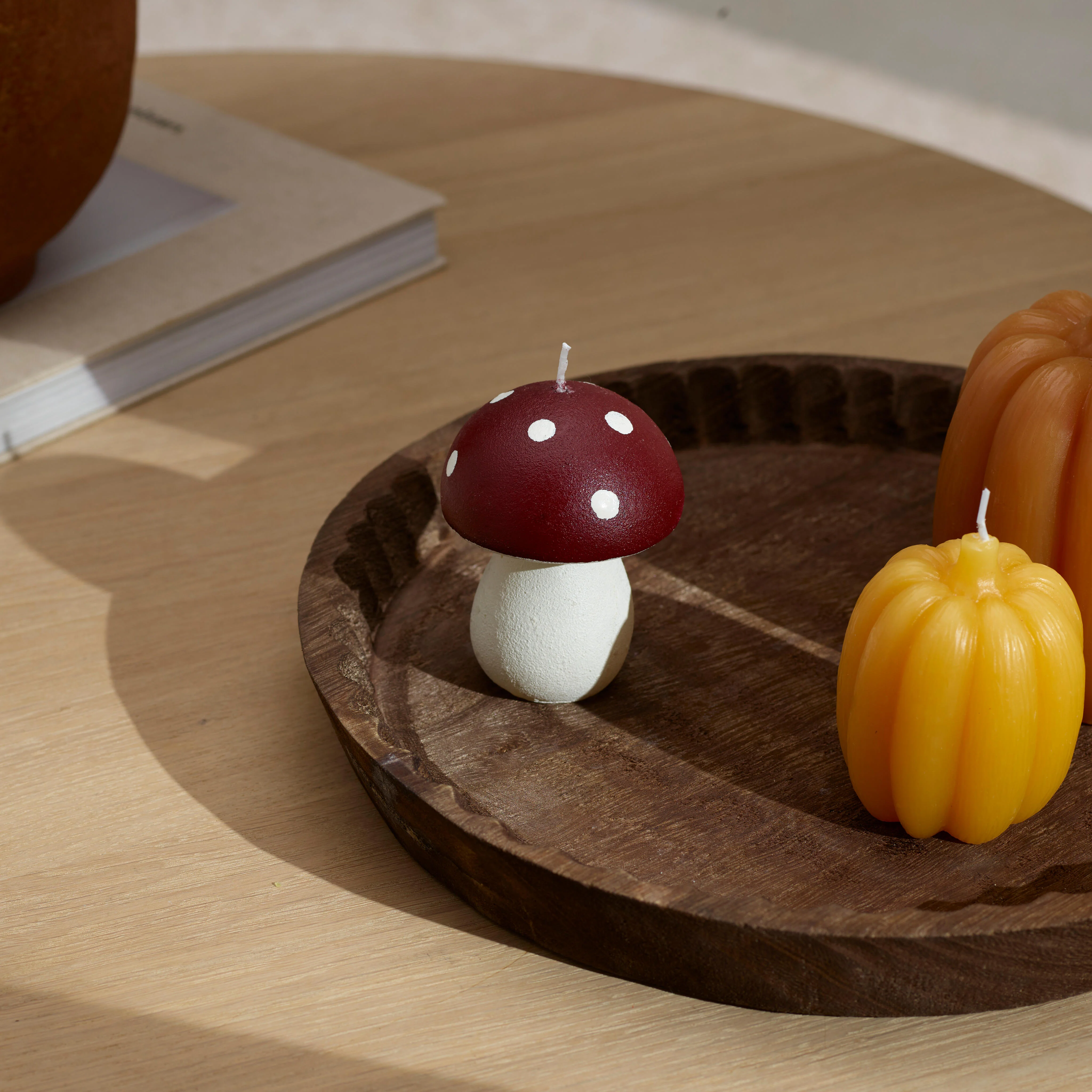 AMANITIA Kaars bordeauxH 8 cm