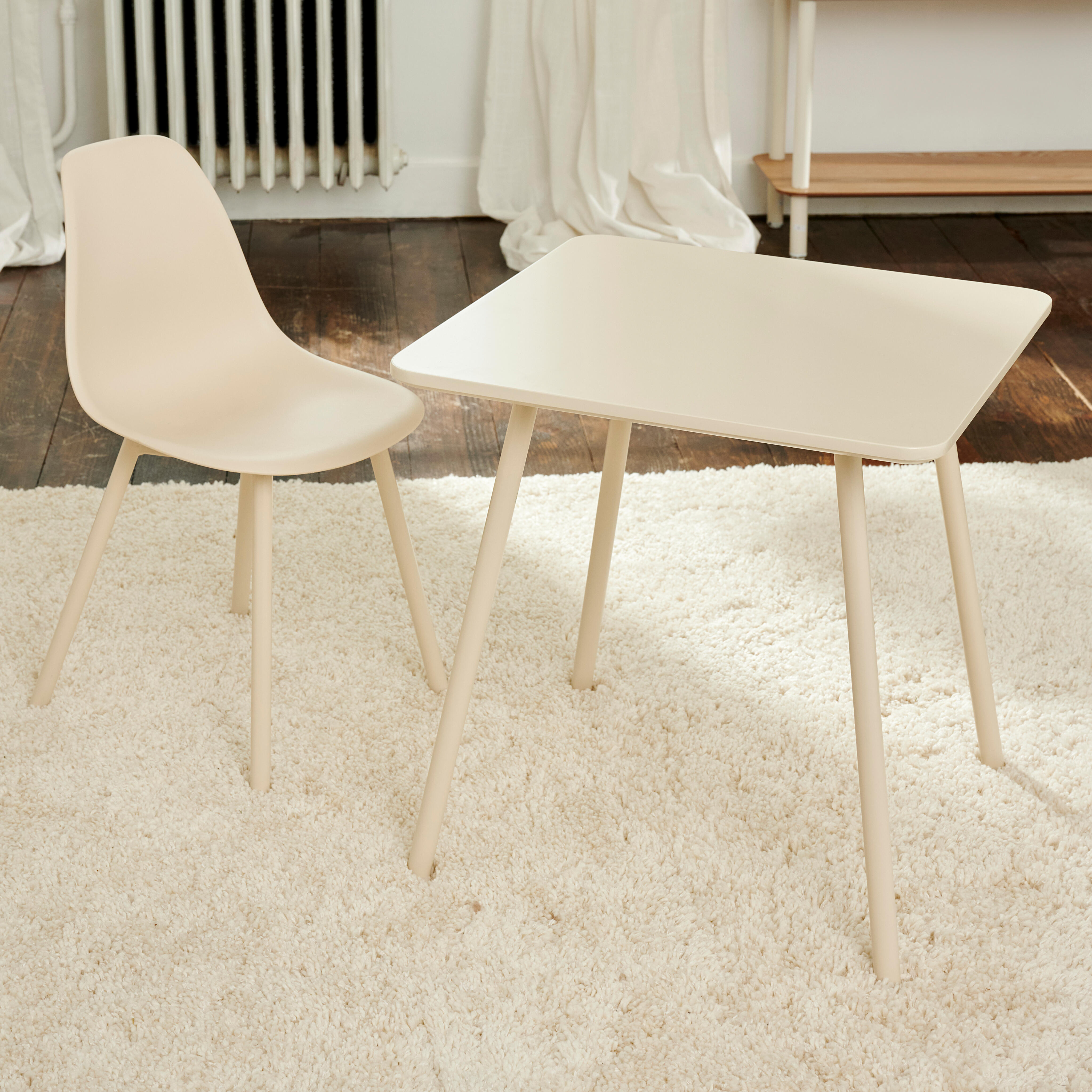 MIKA Kindertafel zandH 50 x B 48 x L 48 cm