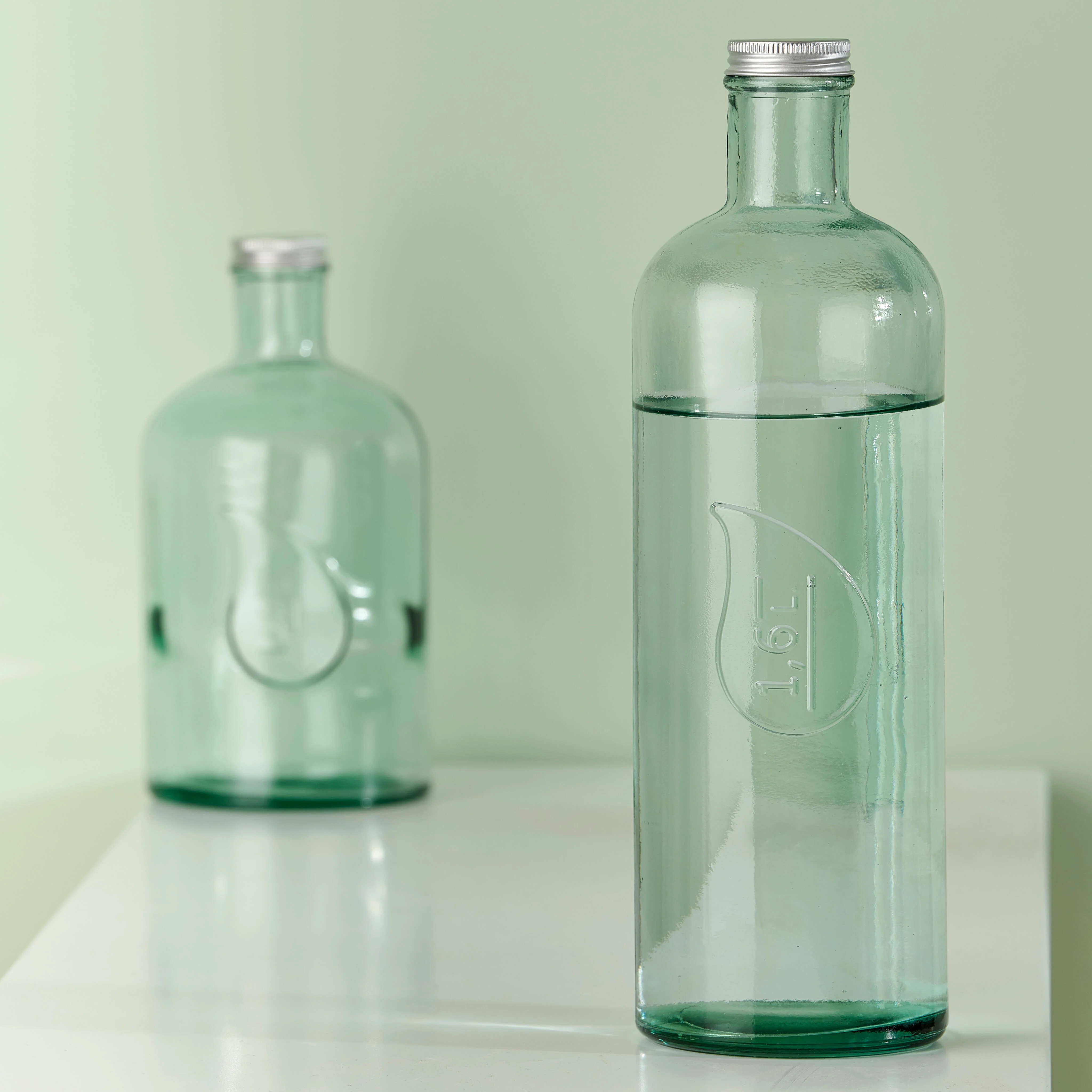 CAPACITY Fles 1,6 L transparantH 33 cm - Ø 10 cm