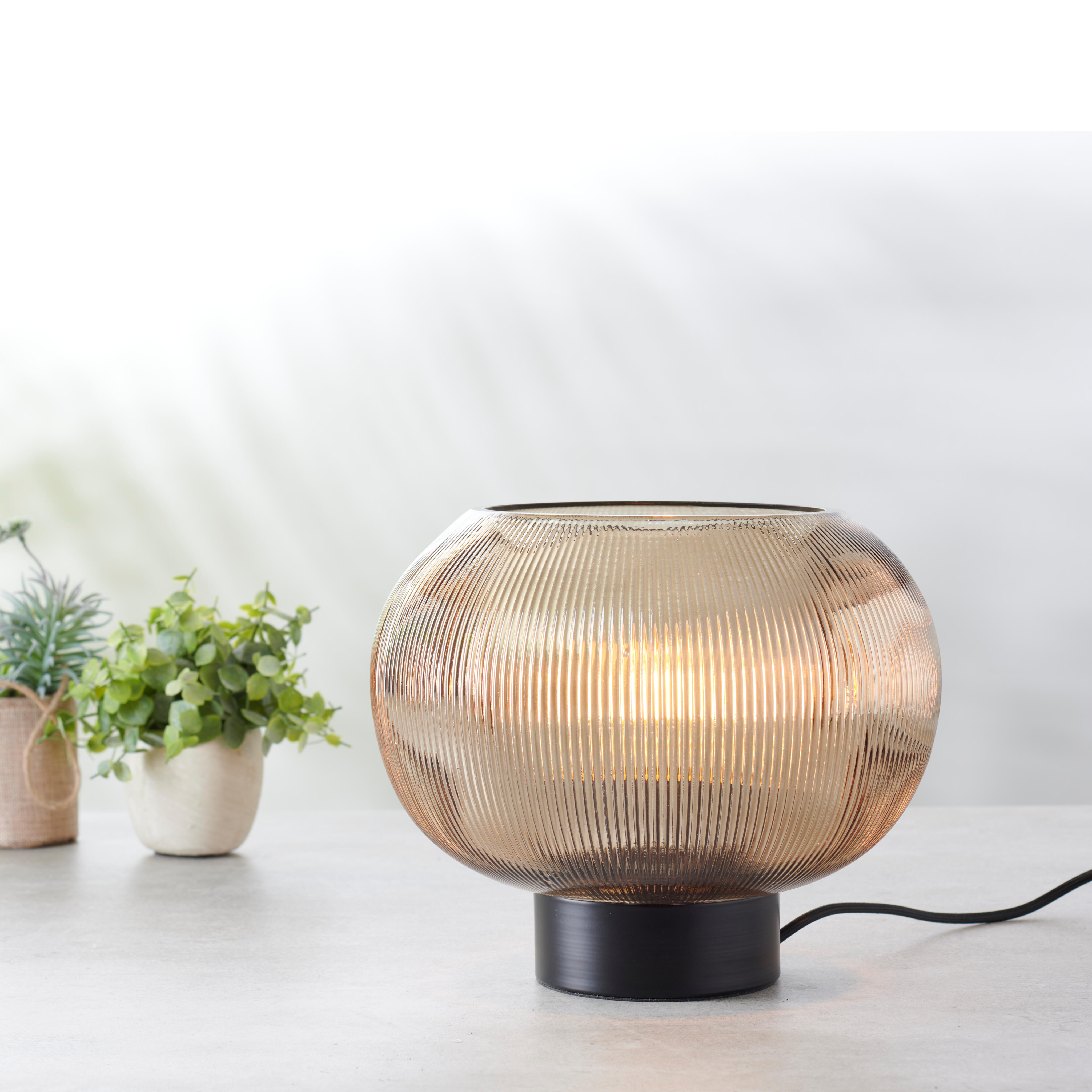 VINTO Tafellamp transparant amberH 28,5 cm - Ø 23 cm