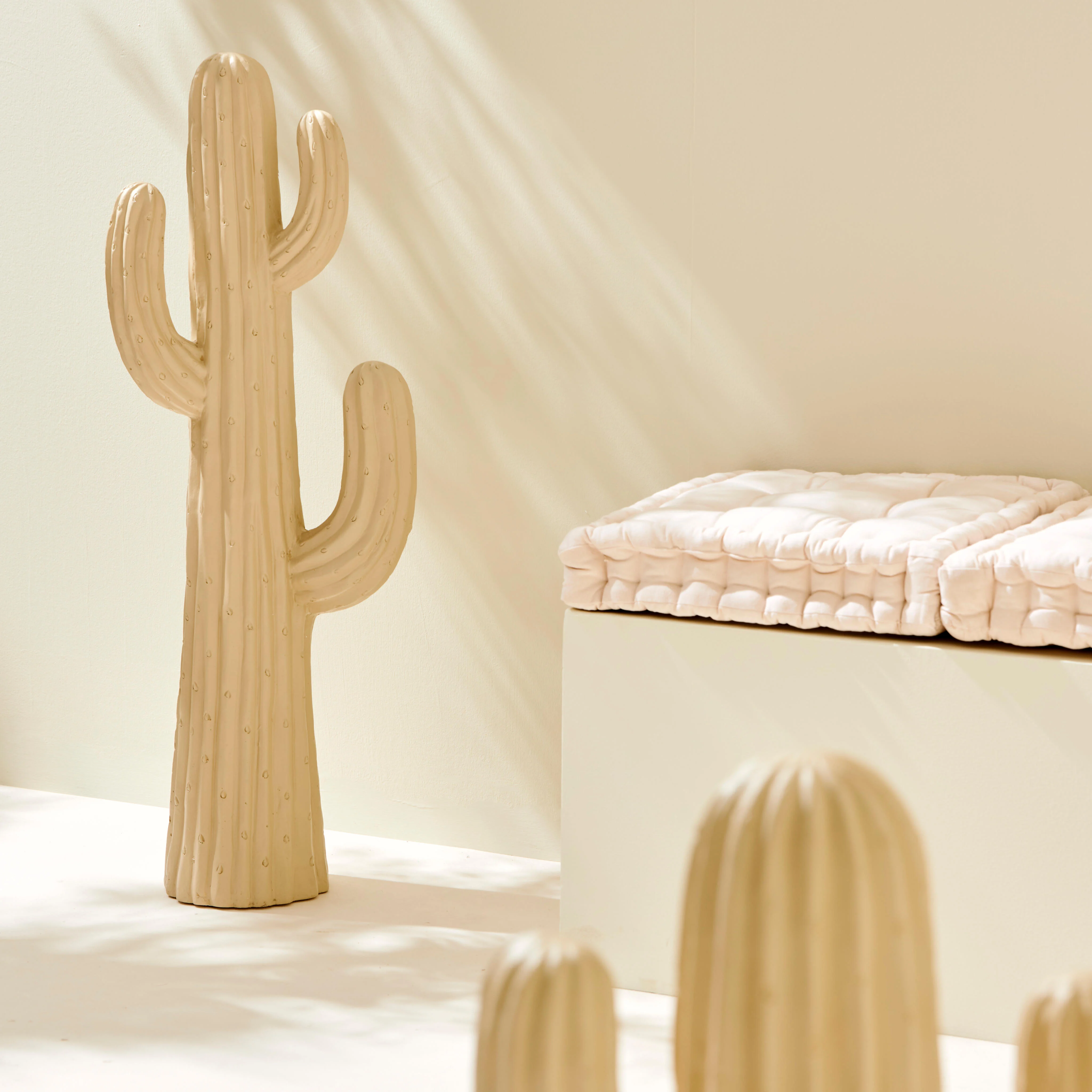 MAGNESIA Cactus crèmeH 97 x B 35 x D 20 cm