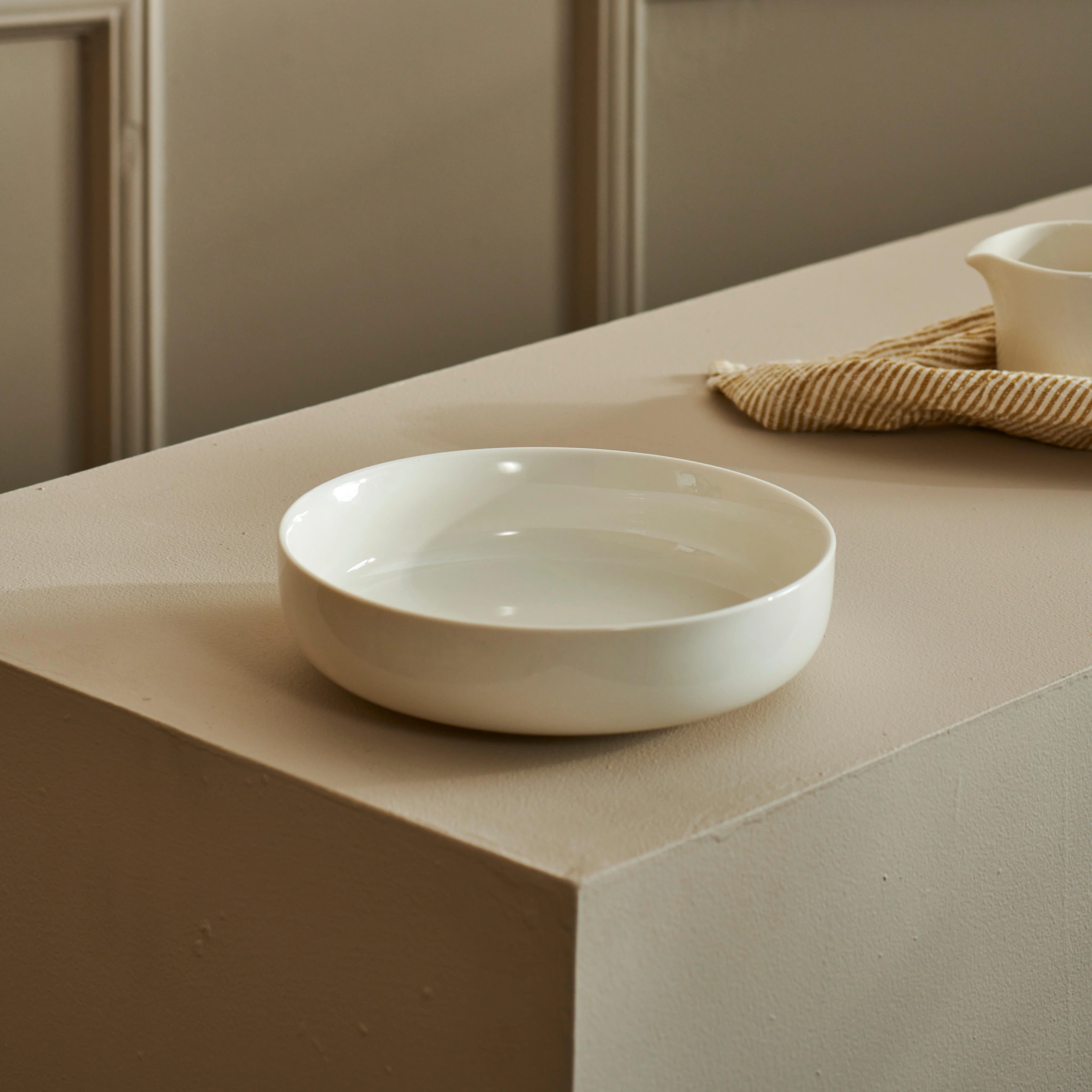 MOON Bowl 120 CL wit - set van 4 H 6 cm - Ø 22 cm
