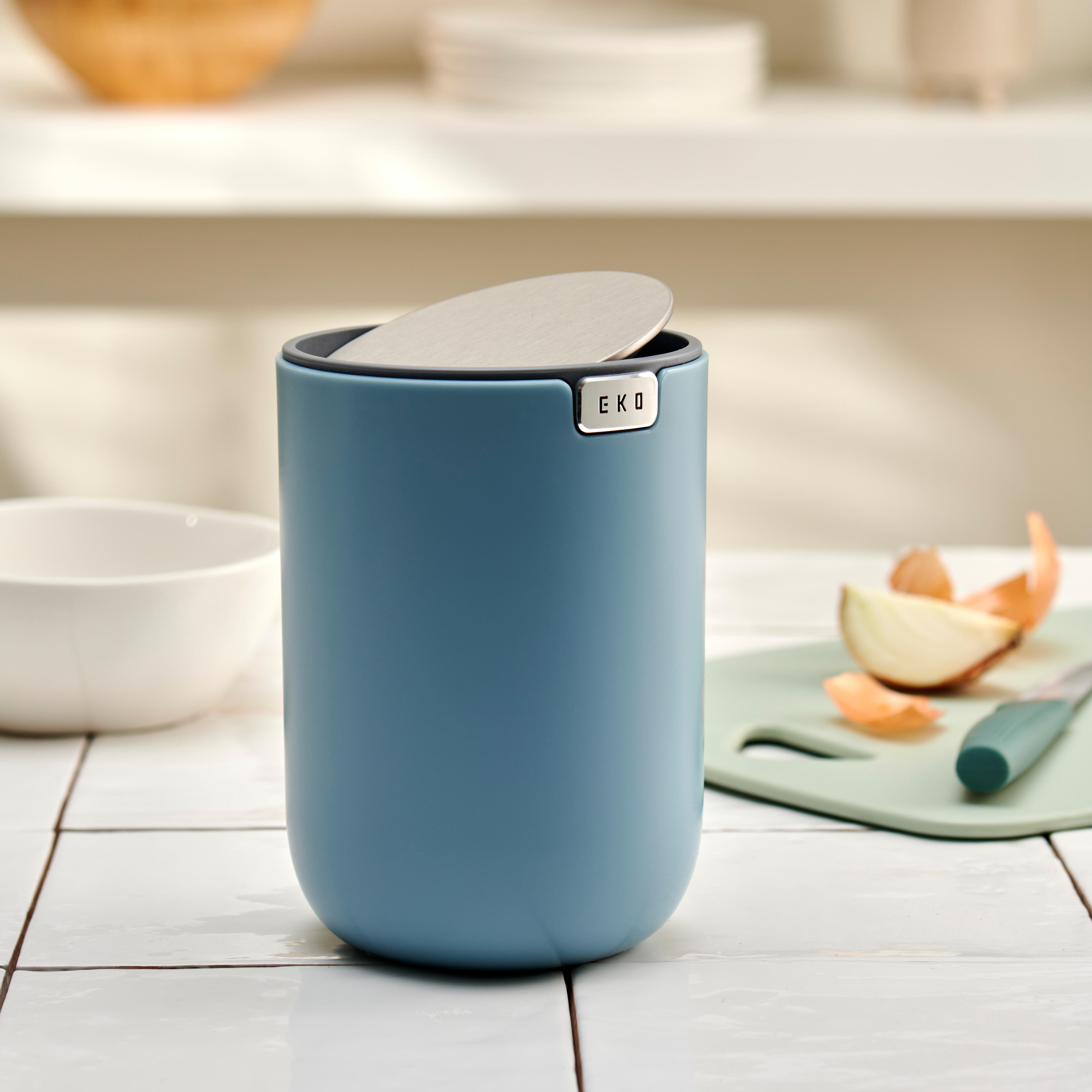 EKO Mini afvalbak 1,5L blauwH 16,5 x B 12 x D 12 cm