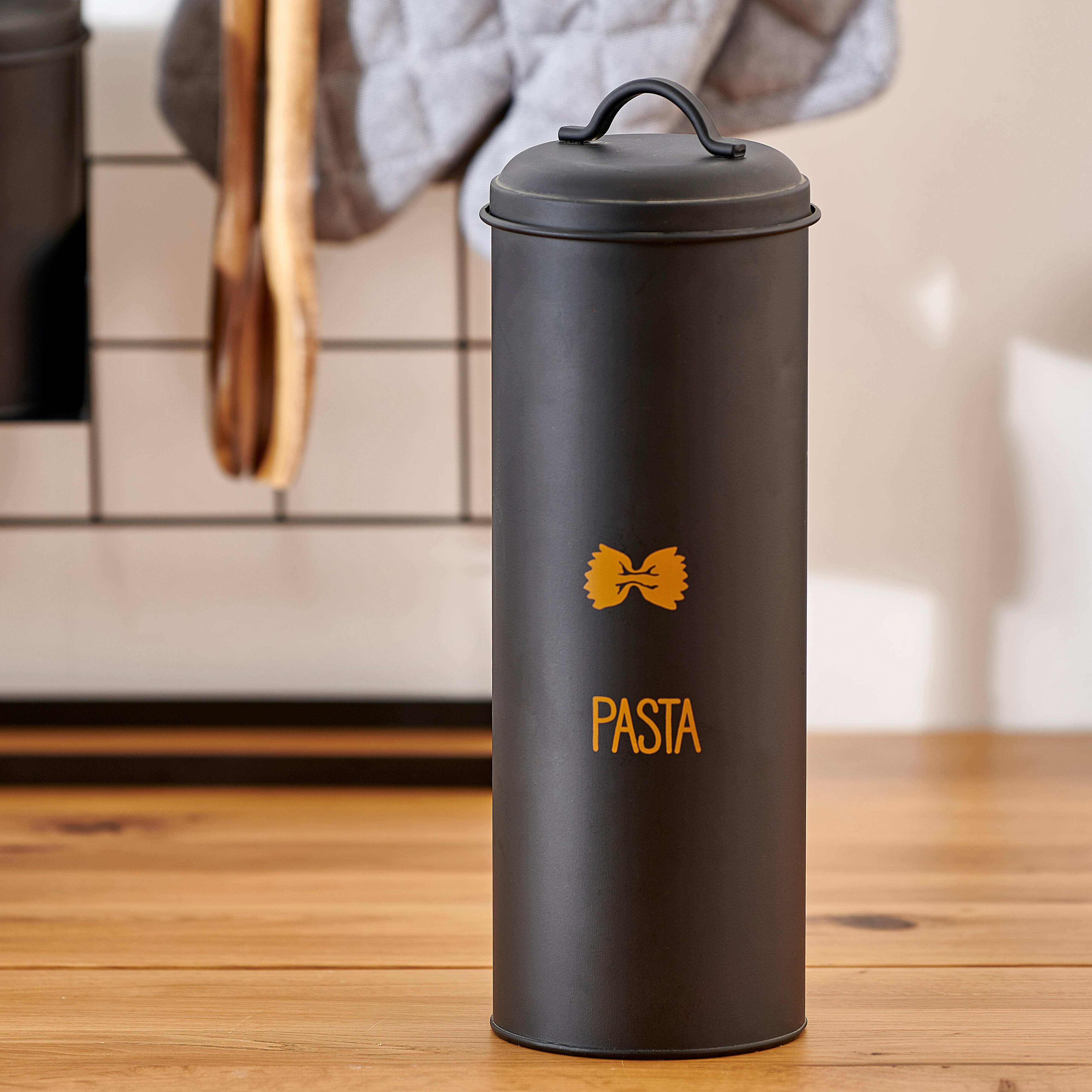VIRA Bewaardoos voor pasta zwartH 29 cm - Ø 11 cm