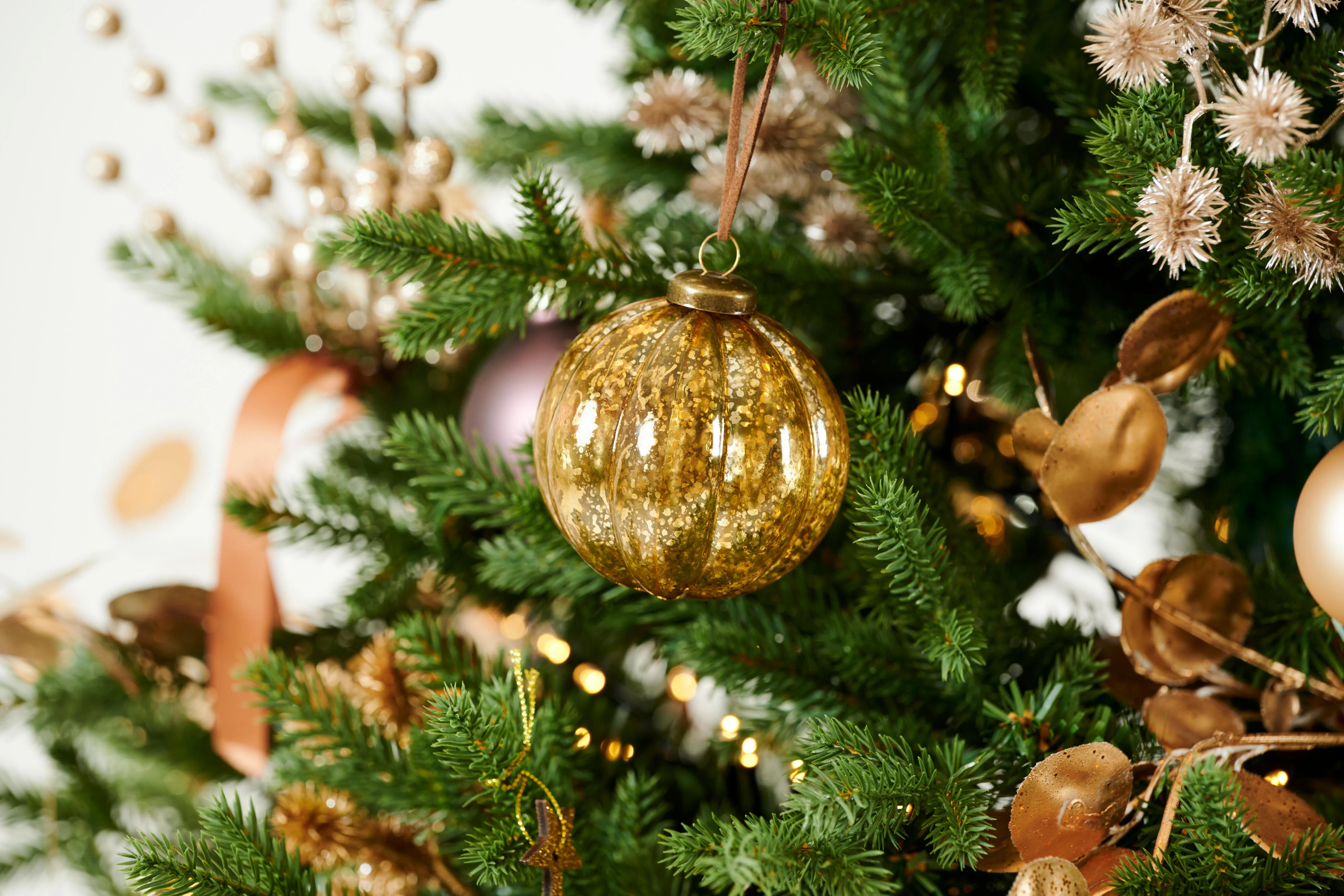 ADRI Kerstbal goudØ 8 cm