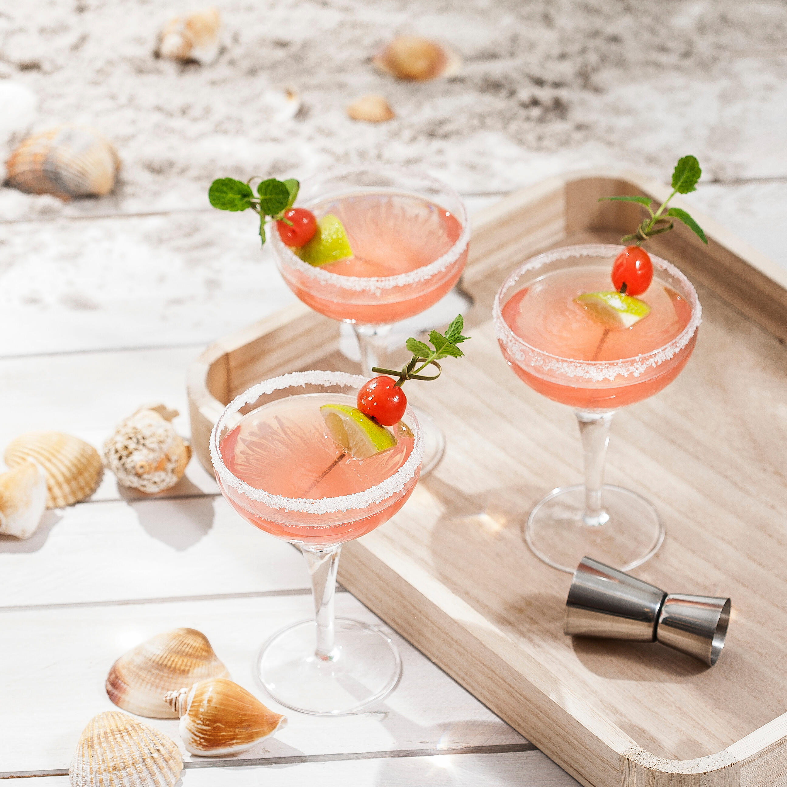 MIXOLOGY Cocktailglas 22,5 CL transparant - set van 6 H 14 cm - Ø 9,5 cm