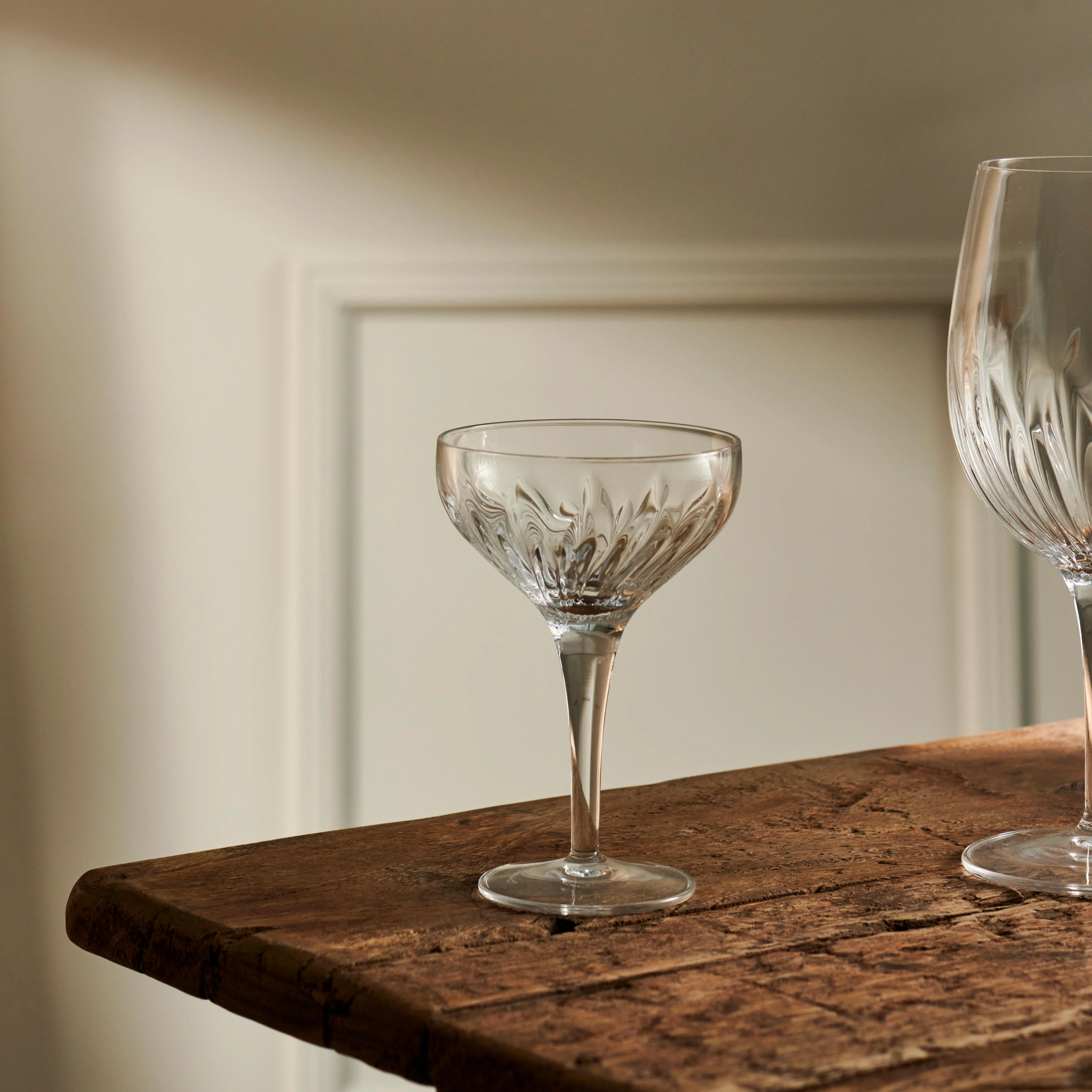 MIXOLOGY Cocktailglas 22,5 CL transparant - set van 6 H 14 cm - Ø 9,5 cm