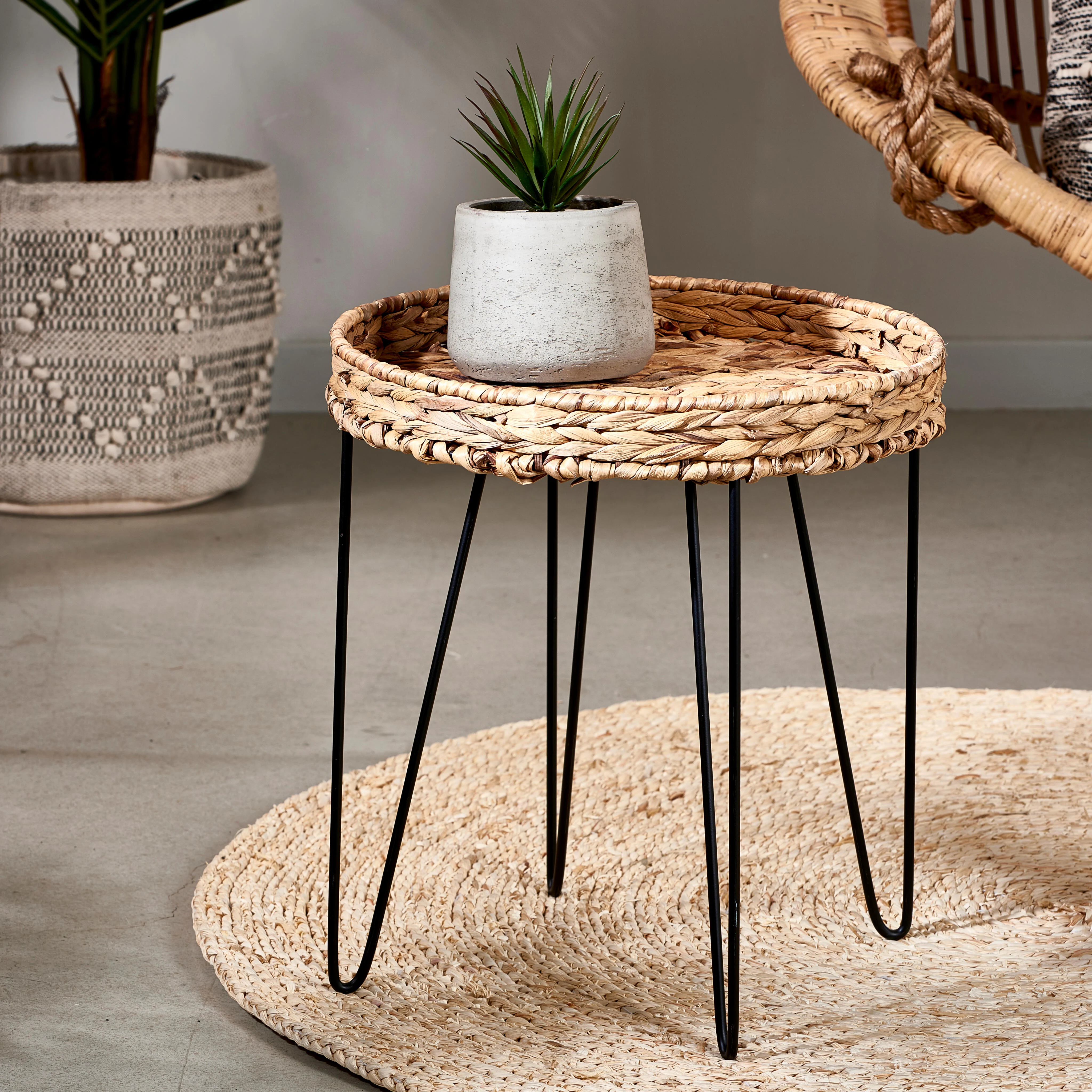 AKELA Bijzettafel zwart, naturelH 44 cm - Ø 40 cm