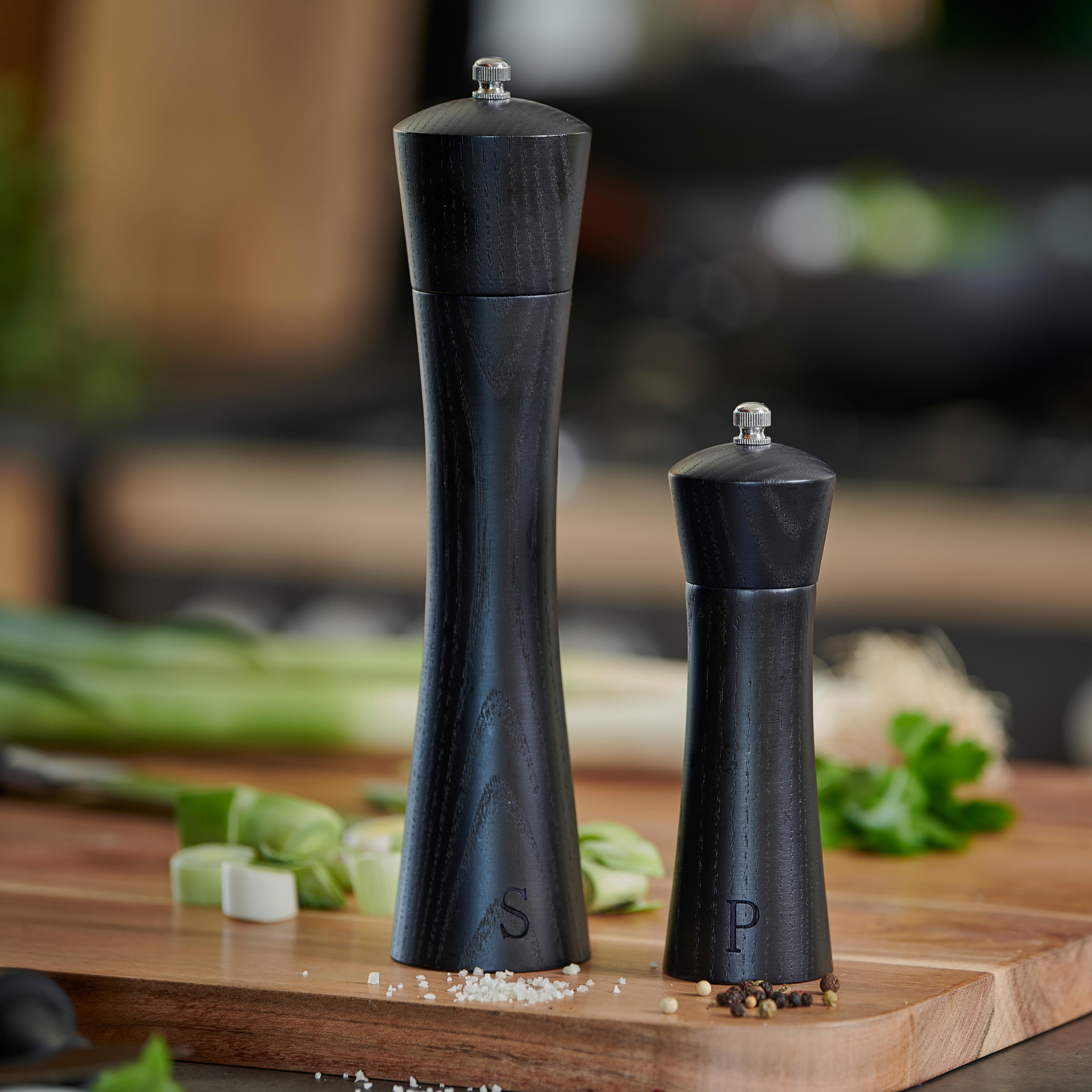 ASH Pepermolen zwartH 16,5 cm - Ø 5 cm - CASA