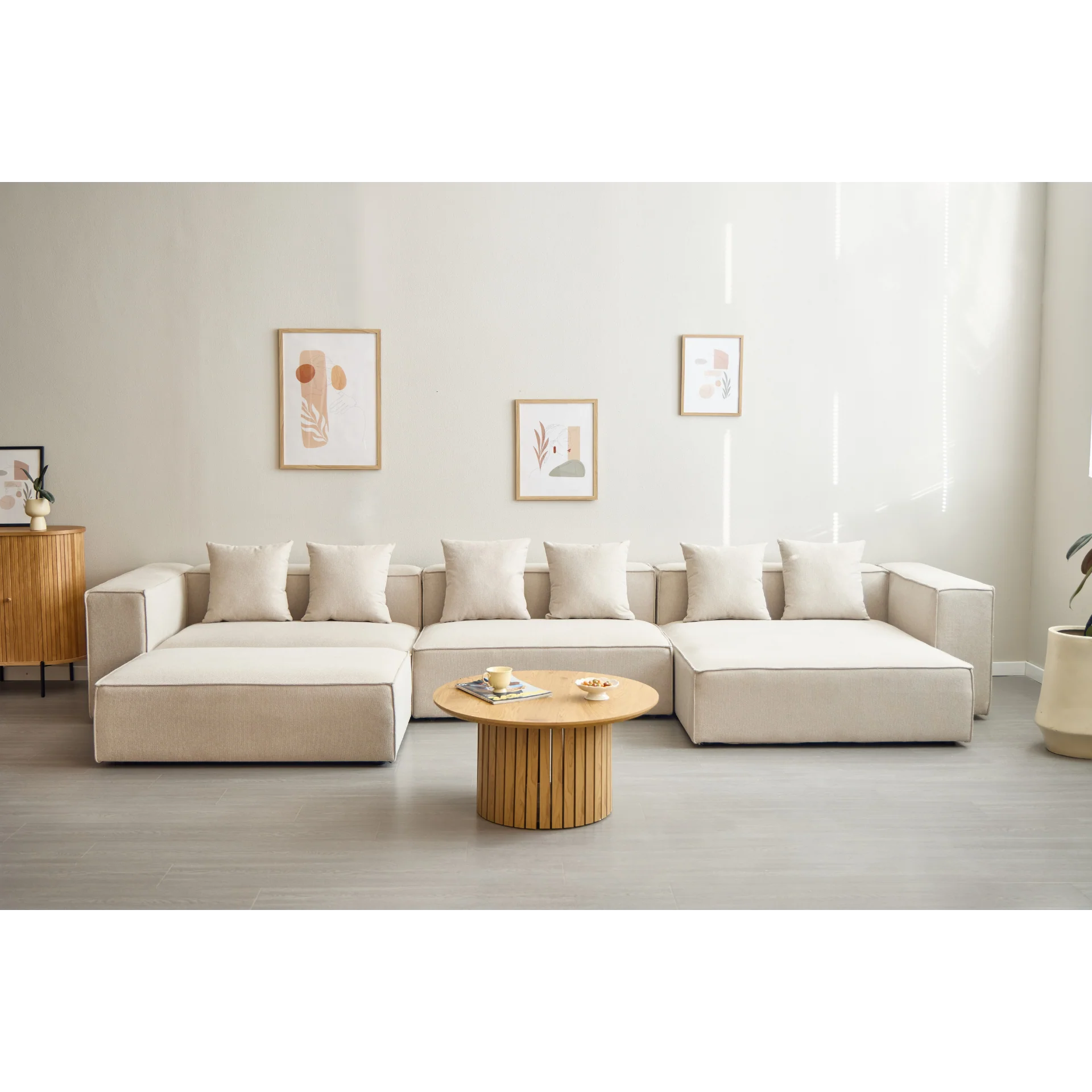 Hailey pouf in beige 121 x 74 cm