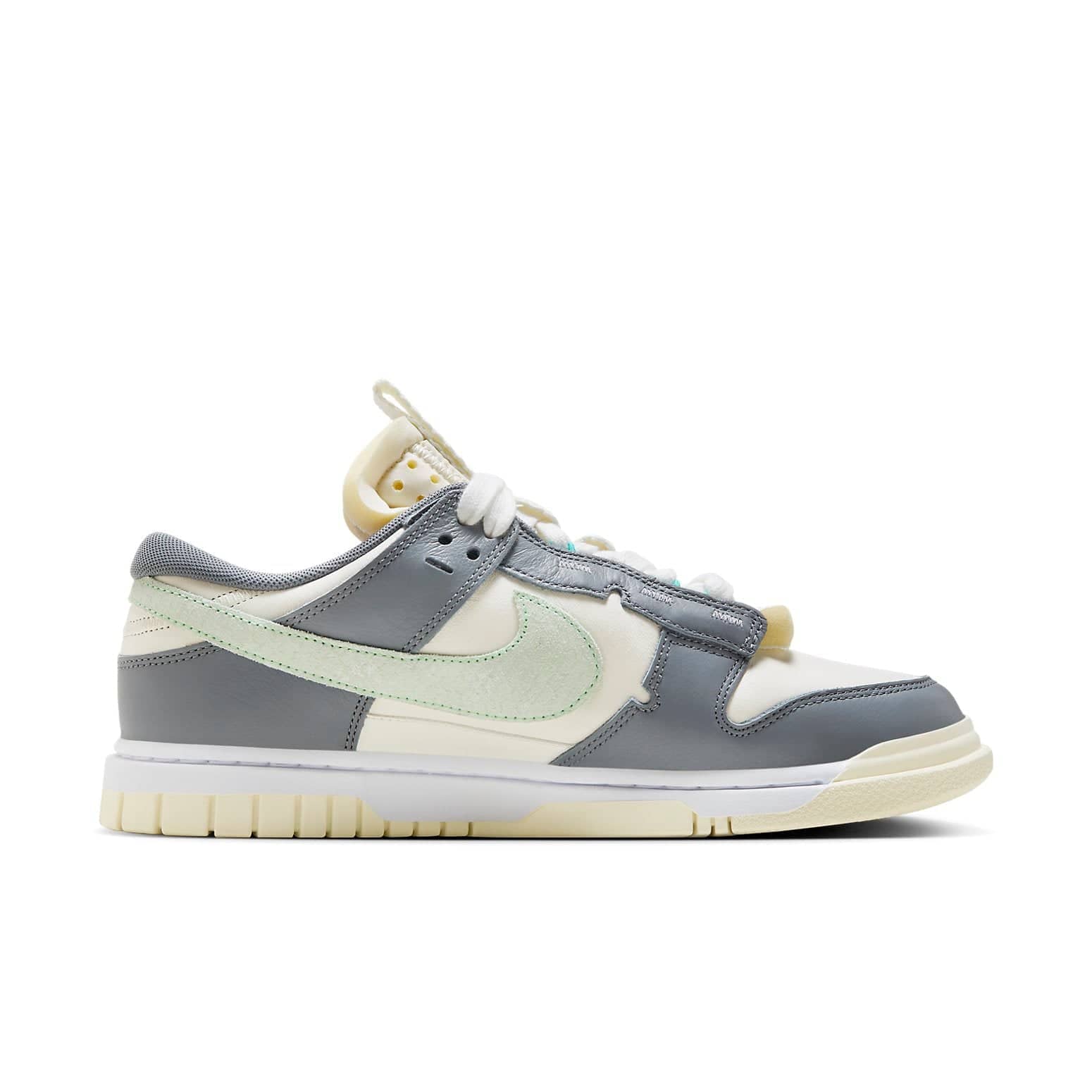 Nike Dunk Low Jumbo  Chinese New Year