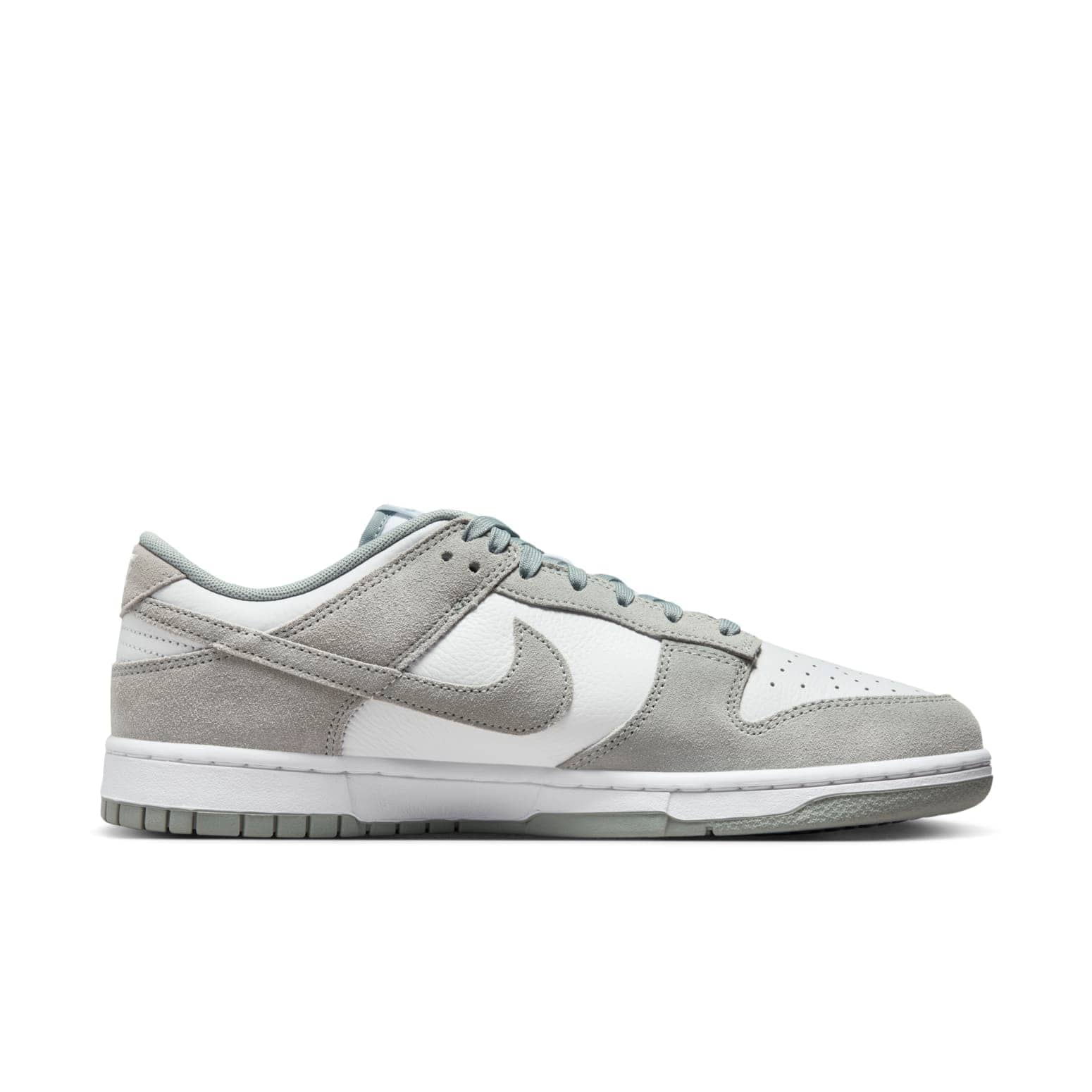 Nike Dunk Low SE  Light Pumice
