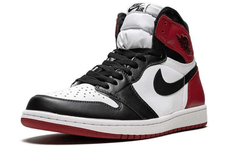 Air Jordan 1 Retro High OG  Black Toe  2016