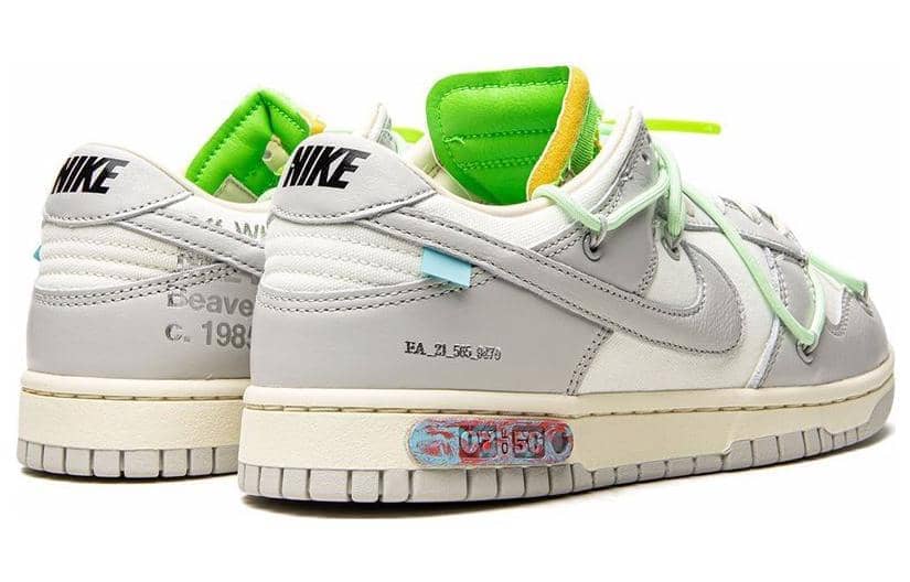 Nike x Off-White Dunk Low  Lot 07 of 50