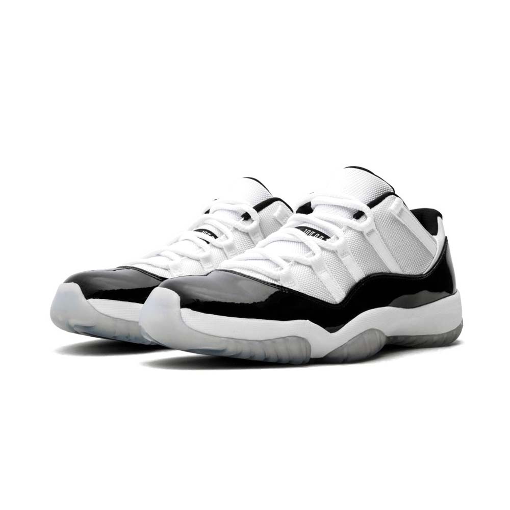Air Jordan 11 Retro Low 'Concord'