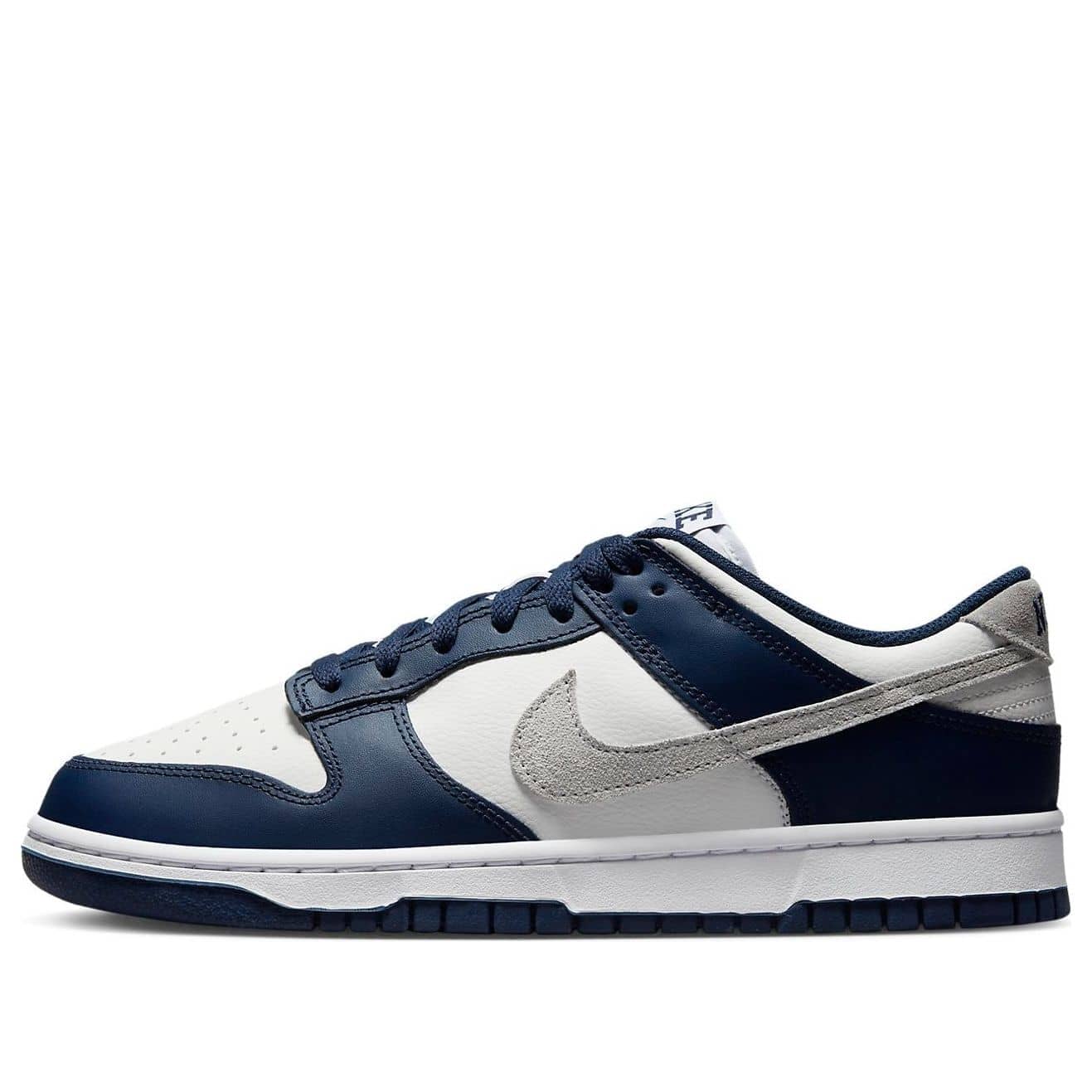 Nike Dunk Low  Midnight Navy Smoke Grey