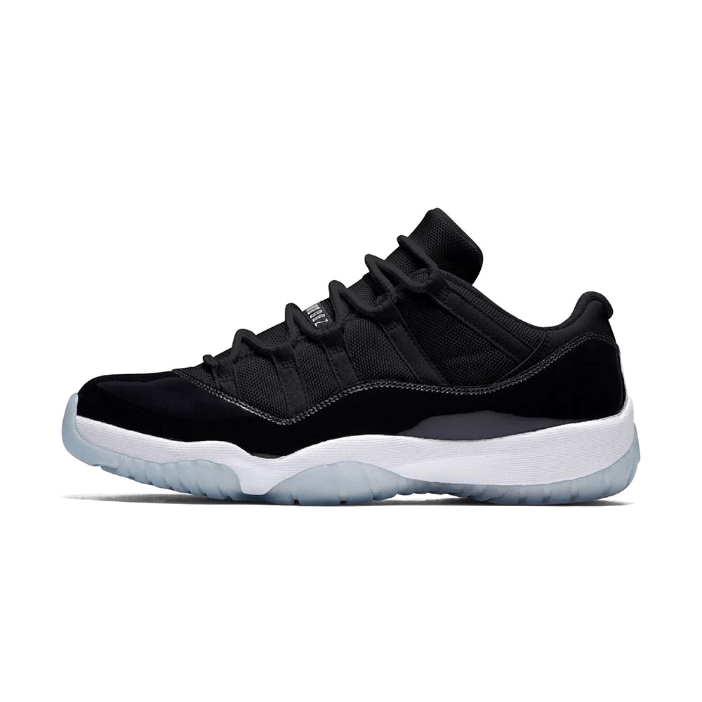 AIR JORDAN 11 LOW Space Jam
