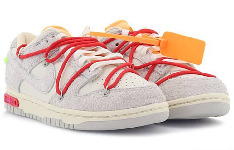 Nike x Off-White Dunk Low  Lot 40 of 50