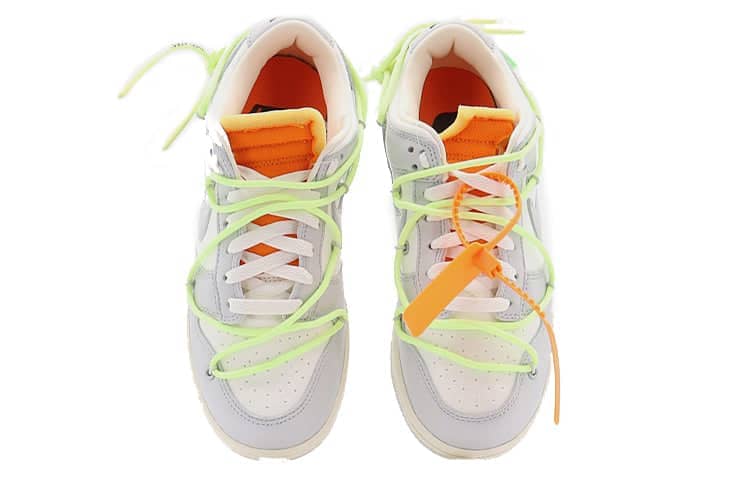 Nike x Off-White Dunk Low  Lot 43 of 50