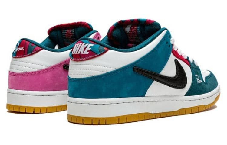Nike SB Dunk Low Pro x Parra  Friends   Family