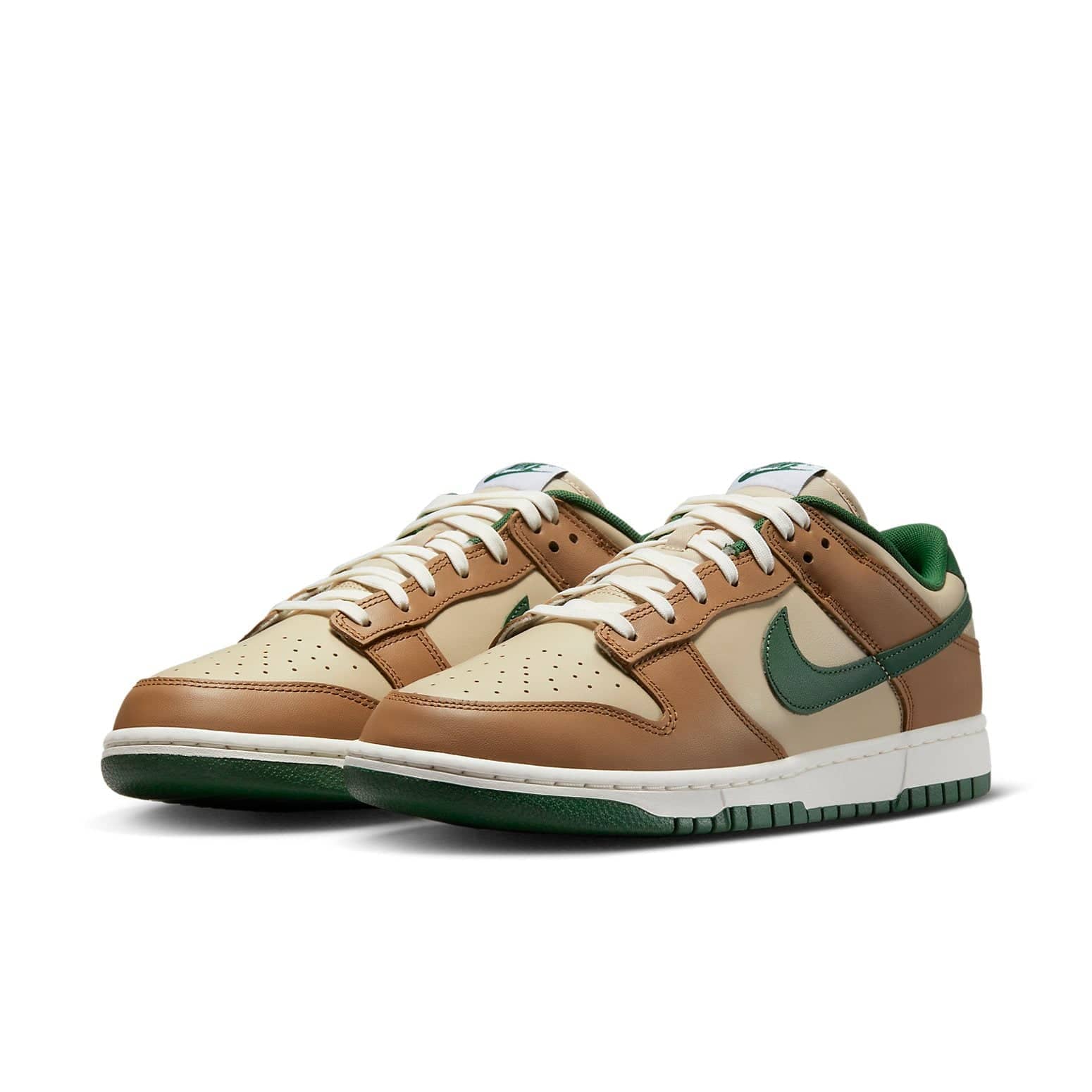 Nike Dunk Low  Rattan Canyon Green