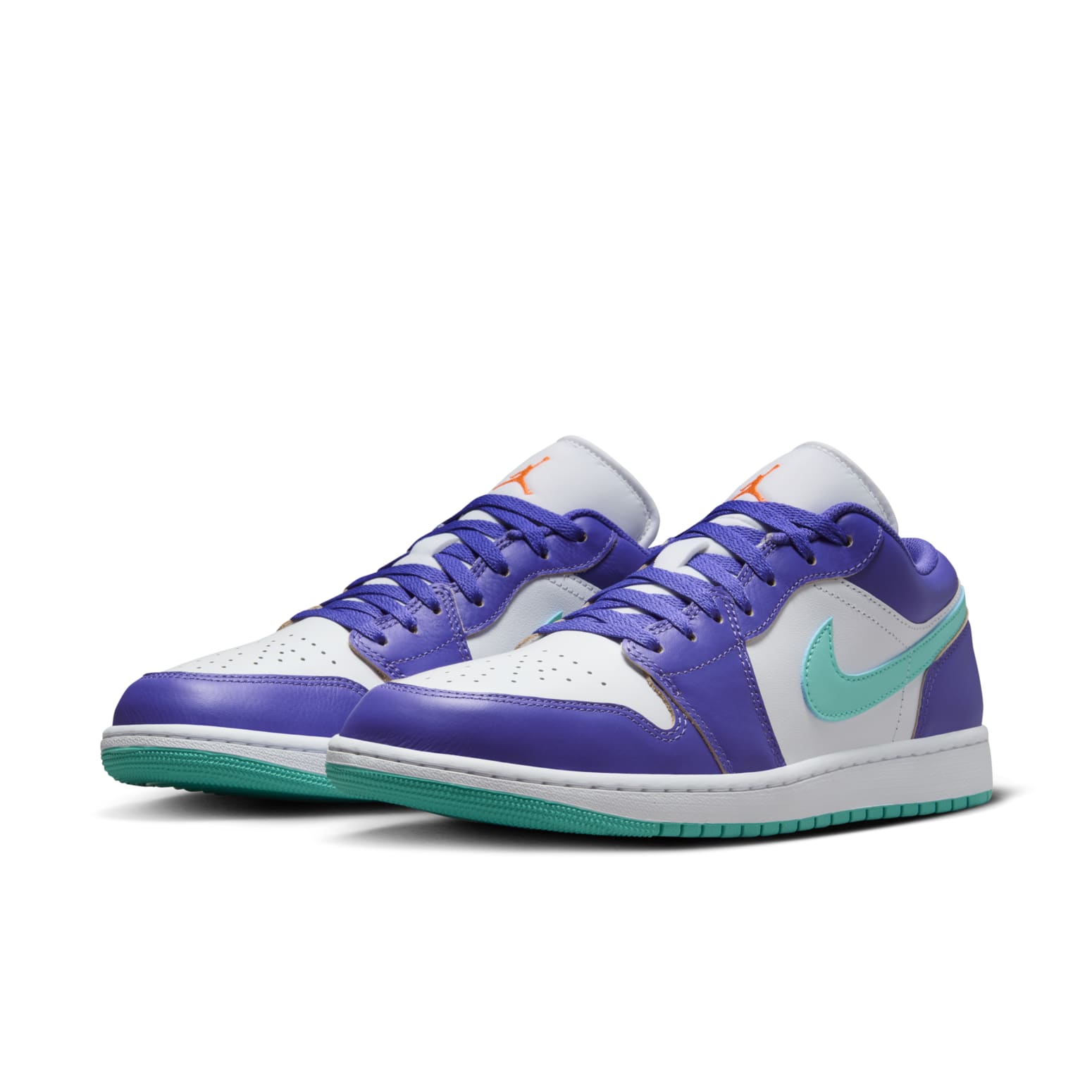 Air Jordan 1 Low SE  Hornets