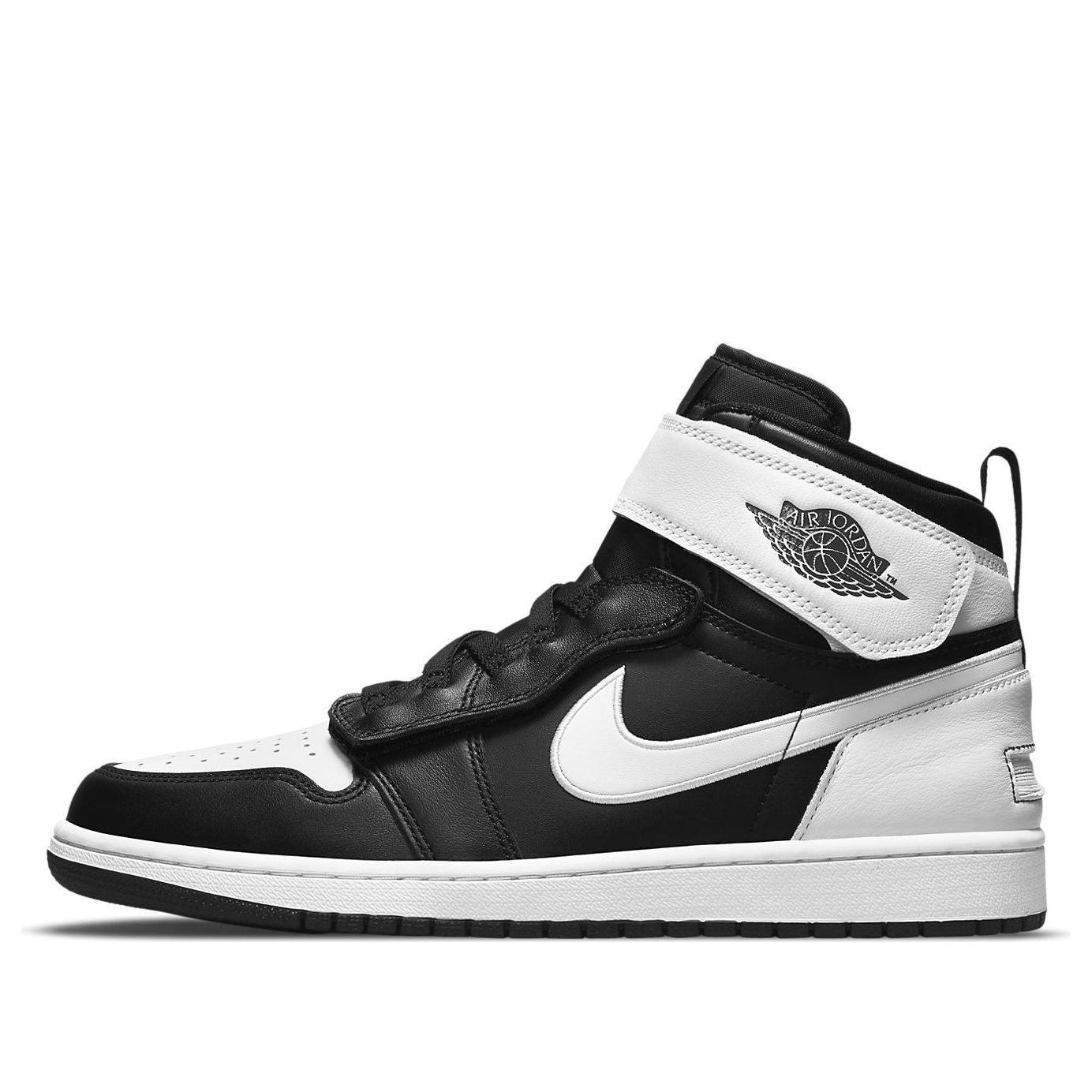 Air Jordan 1 High FlyEase  Black White