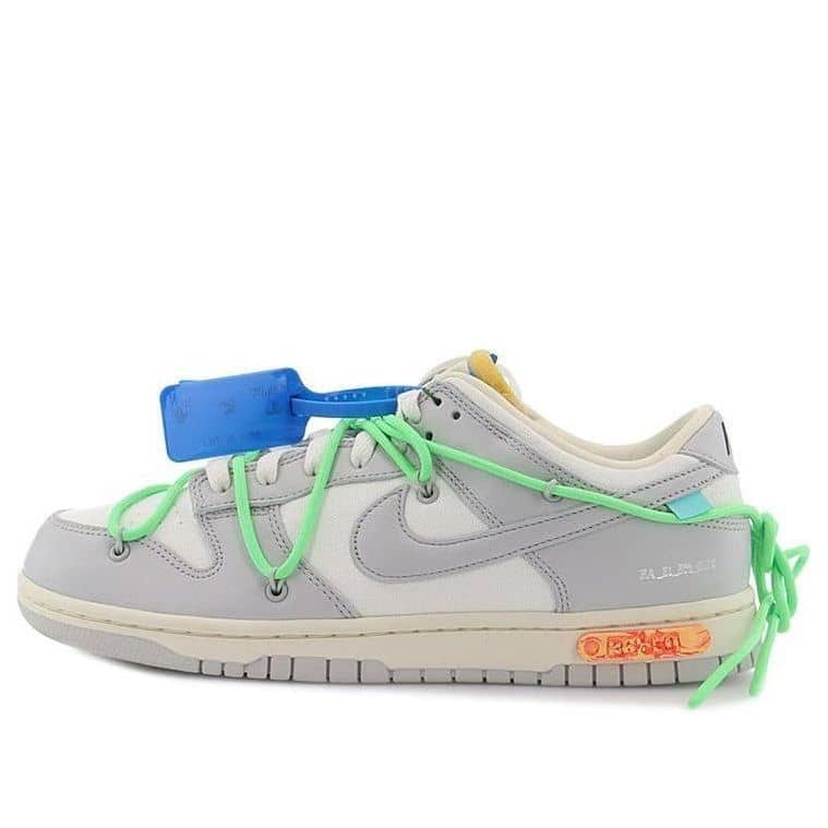 Nike x Off-White Dunk Low  Lot 26 of 50