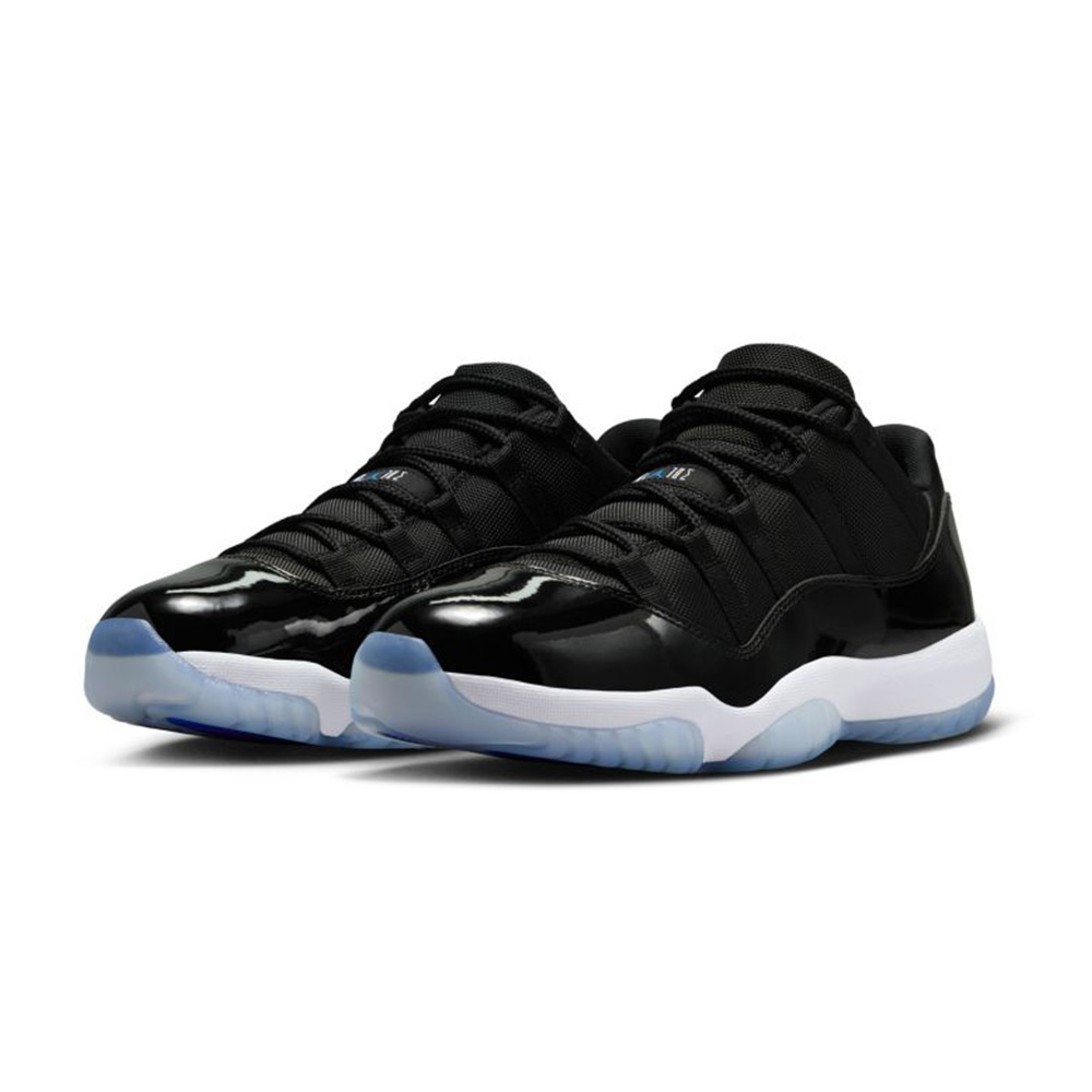 AIR JORDAN 11 LOW Space Jam