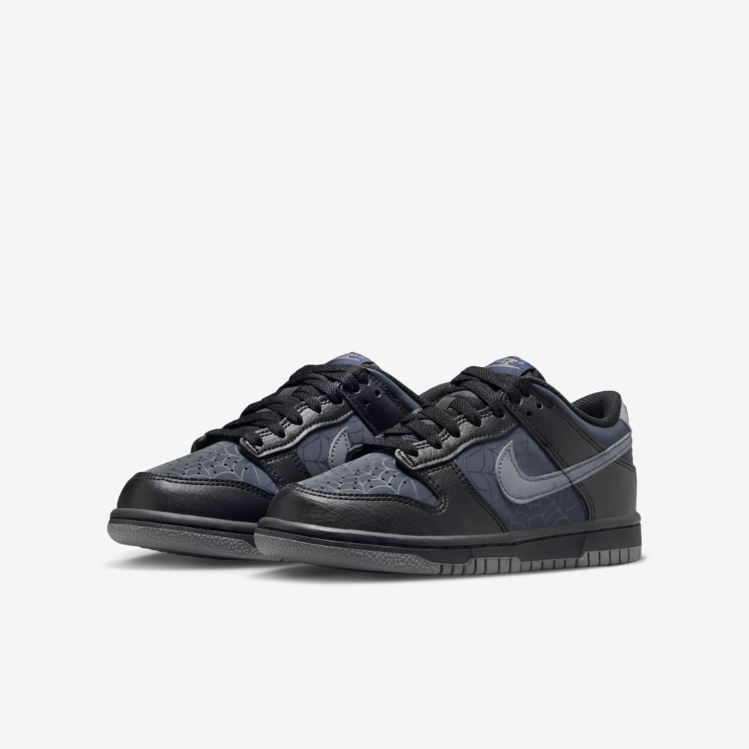 Nike Dunk Low ��Black Symbiote��