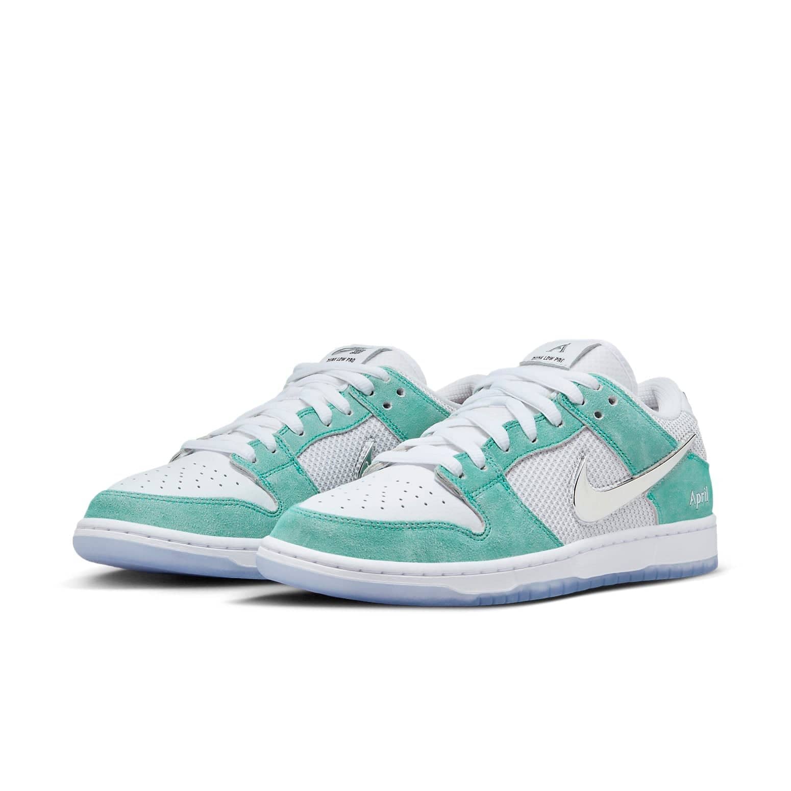 Nike x APRIL SKATEBOARDS SB Dunk Low  Turbo Green