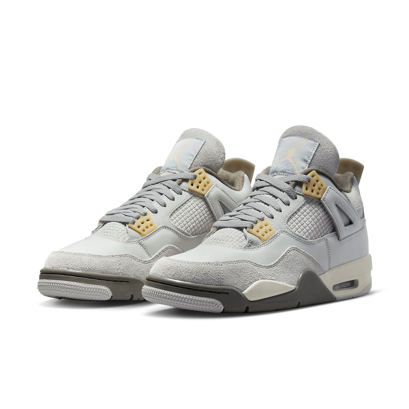 Air Jordan 4 Retro SE  Craft Photon Dust