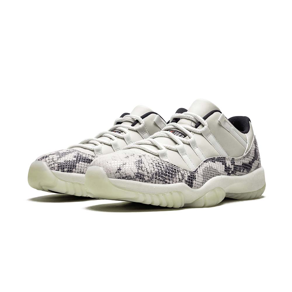 Air Jordan 11 Retro Low Snakeskin Light Bone