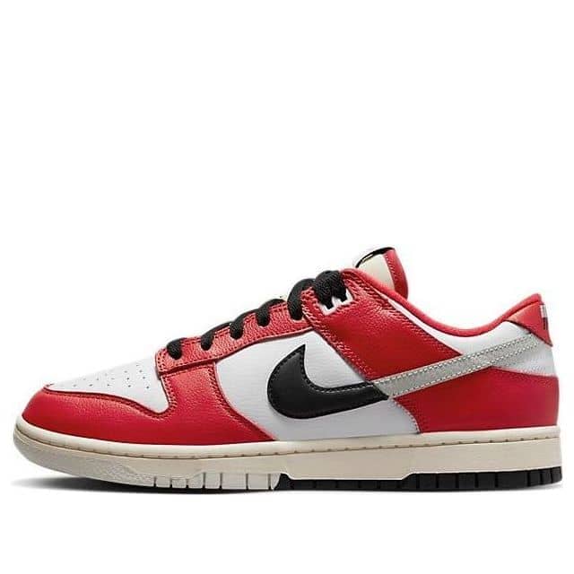 Nike Dunk Low  Chicago Split