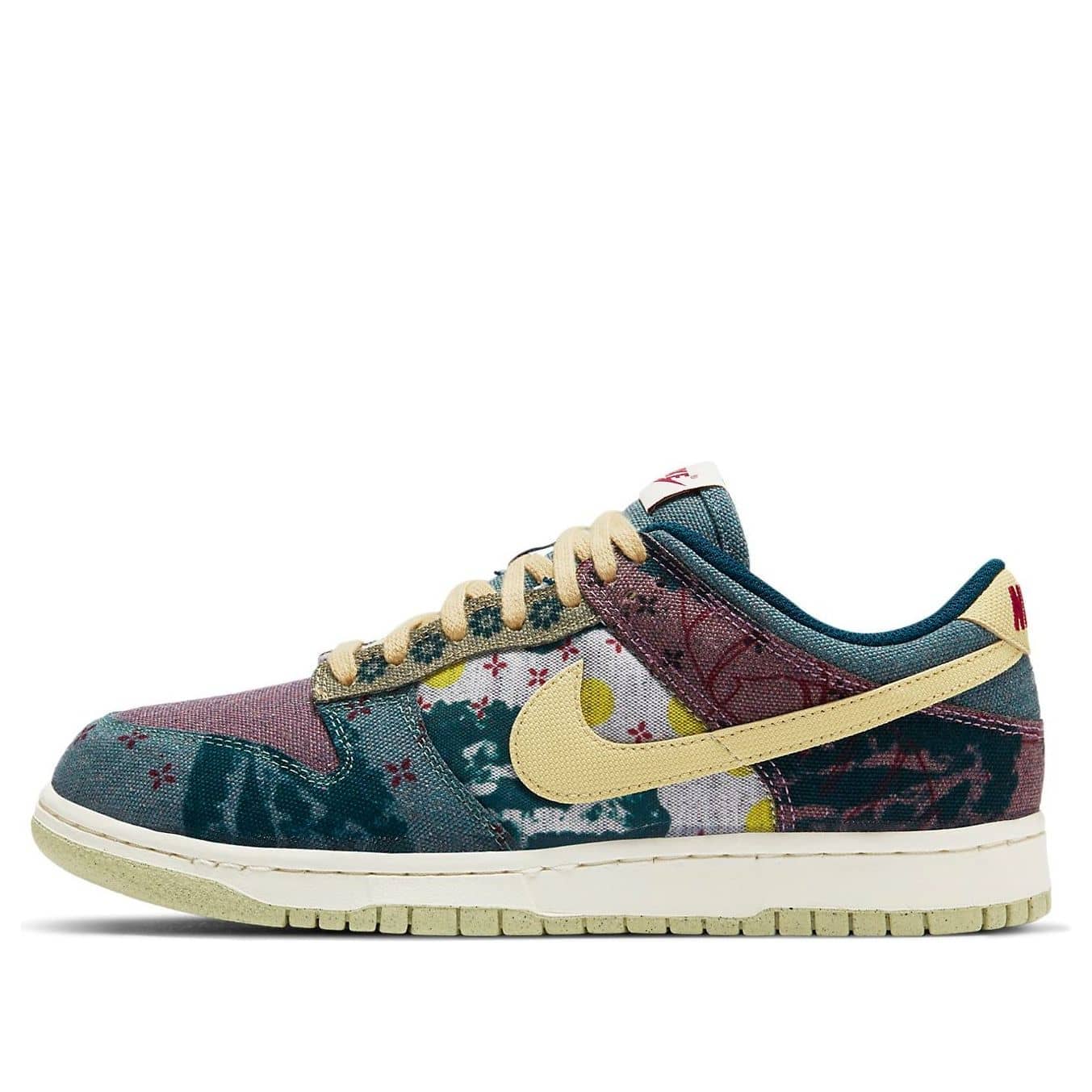 Nike Dunk Low  Community Garden