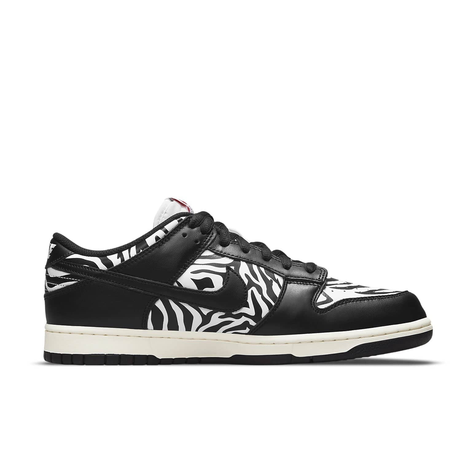Nike X Quartersnacks SB Dunk Low  Little Debbies Zebra Cakes