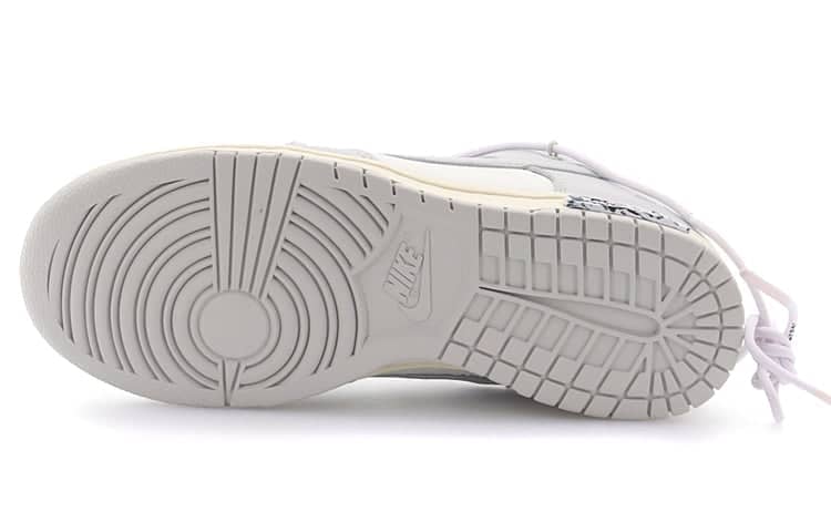 Nike x Off-White Dunk Low  Lot 49 of 50