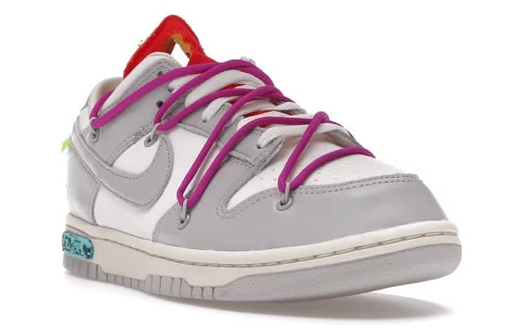 Nike x Off-White Dunk Low  Lot 45 of 50