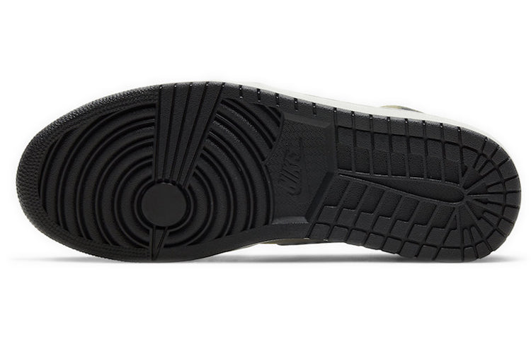 Air Jordan 1 Mid  Camo