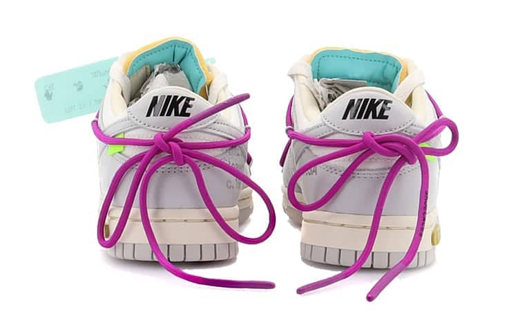 Nike x Off-White Dunk Low  Lot 21 of 50